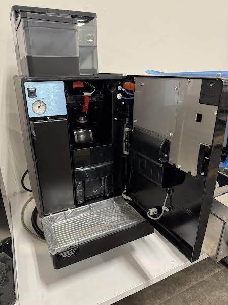 Fresh Brew Coffee Machine | Franke A800 | M# FCS4050 | 200-220V