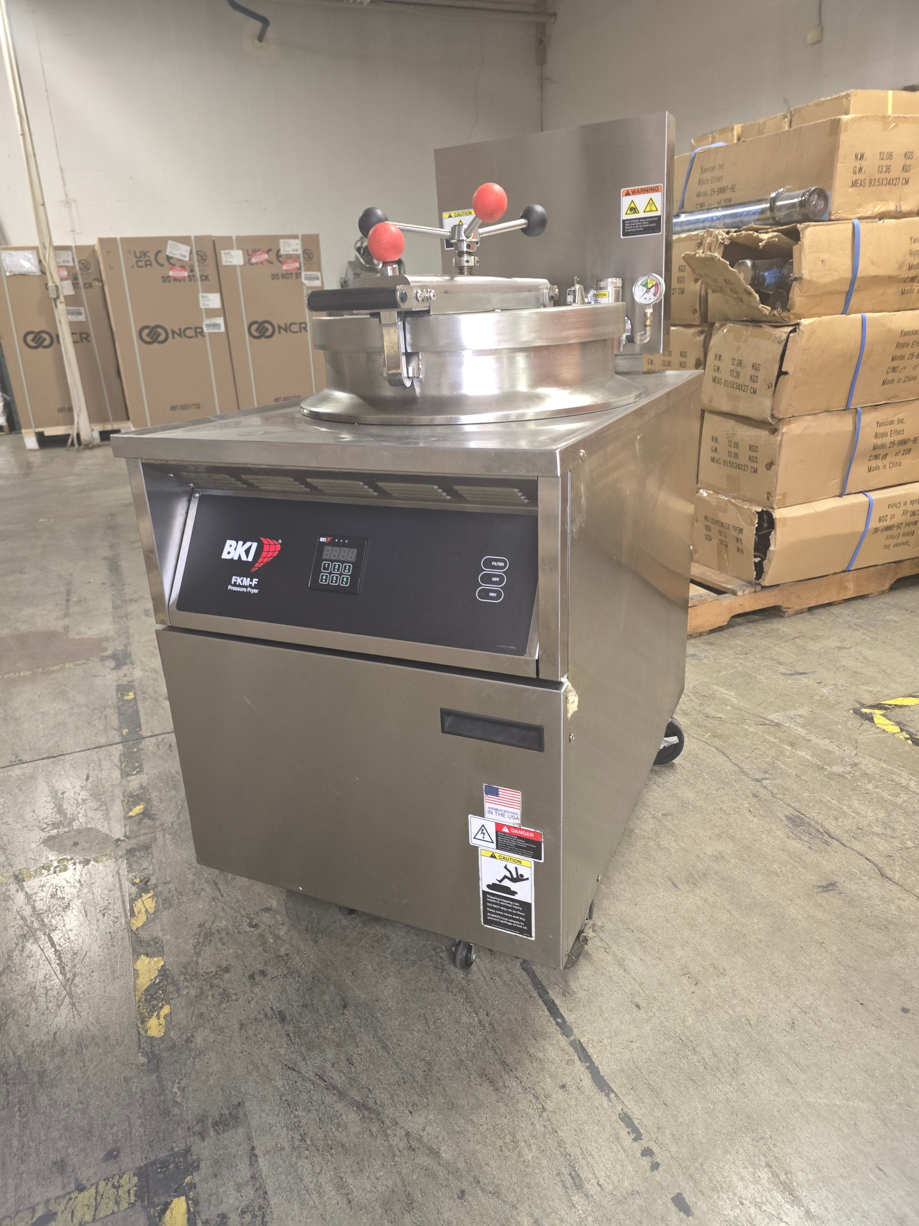BKI Electric Pressure Fryer