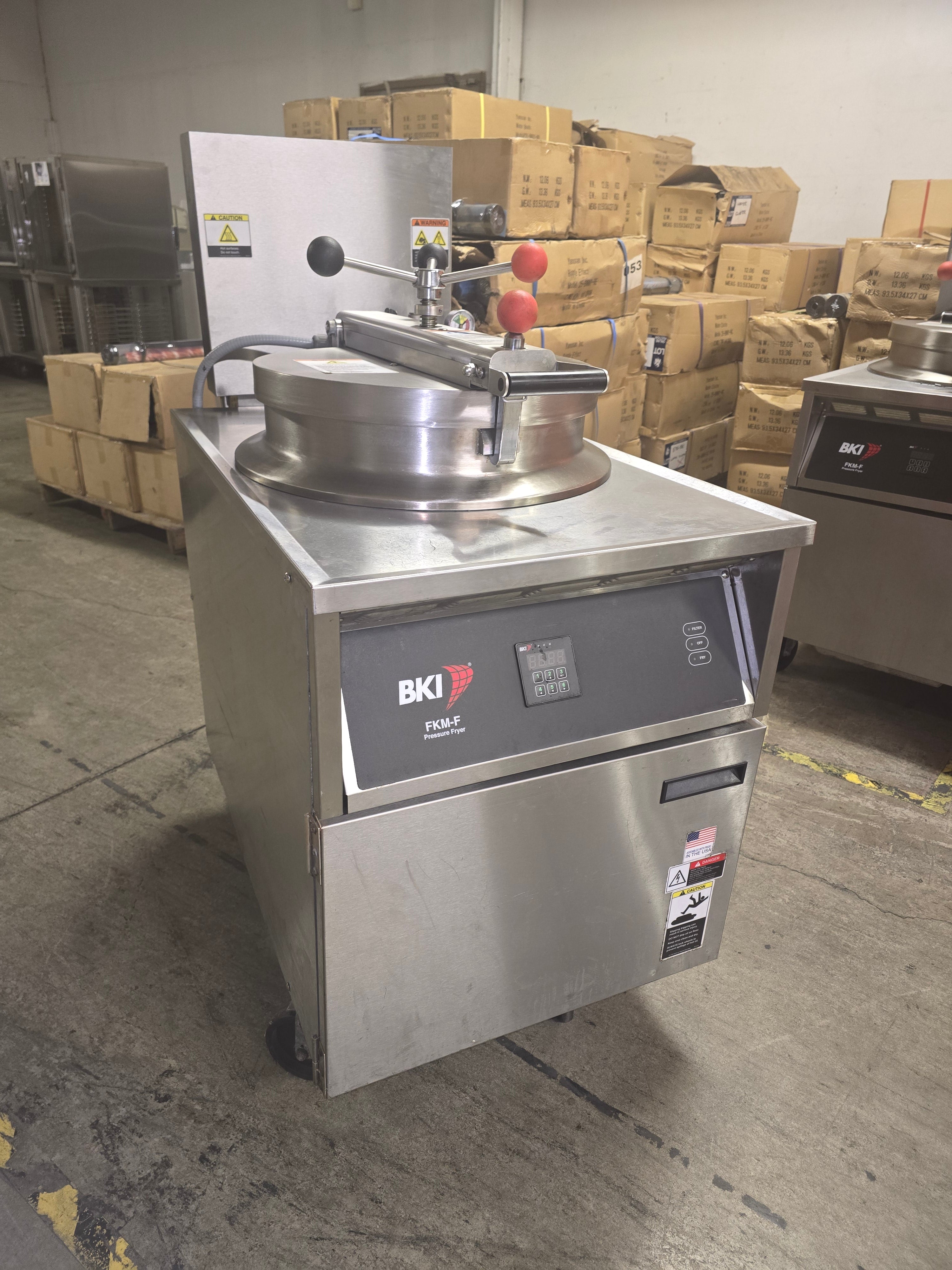 BKI Electric Pressure Fryer