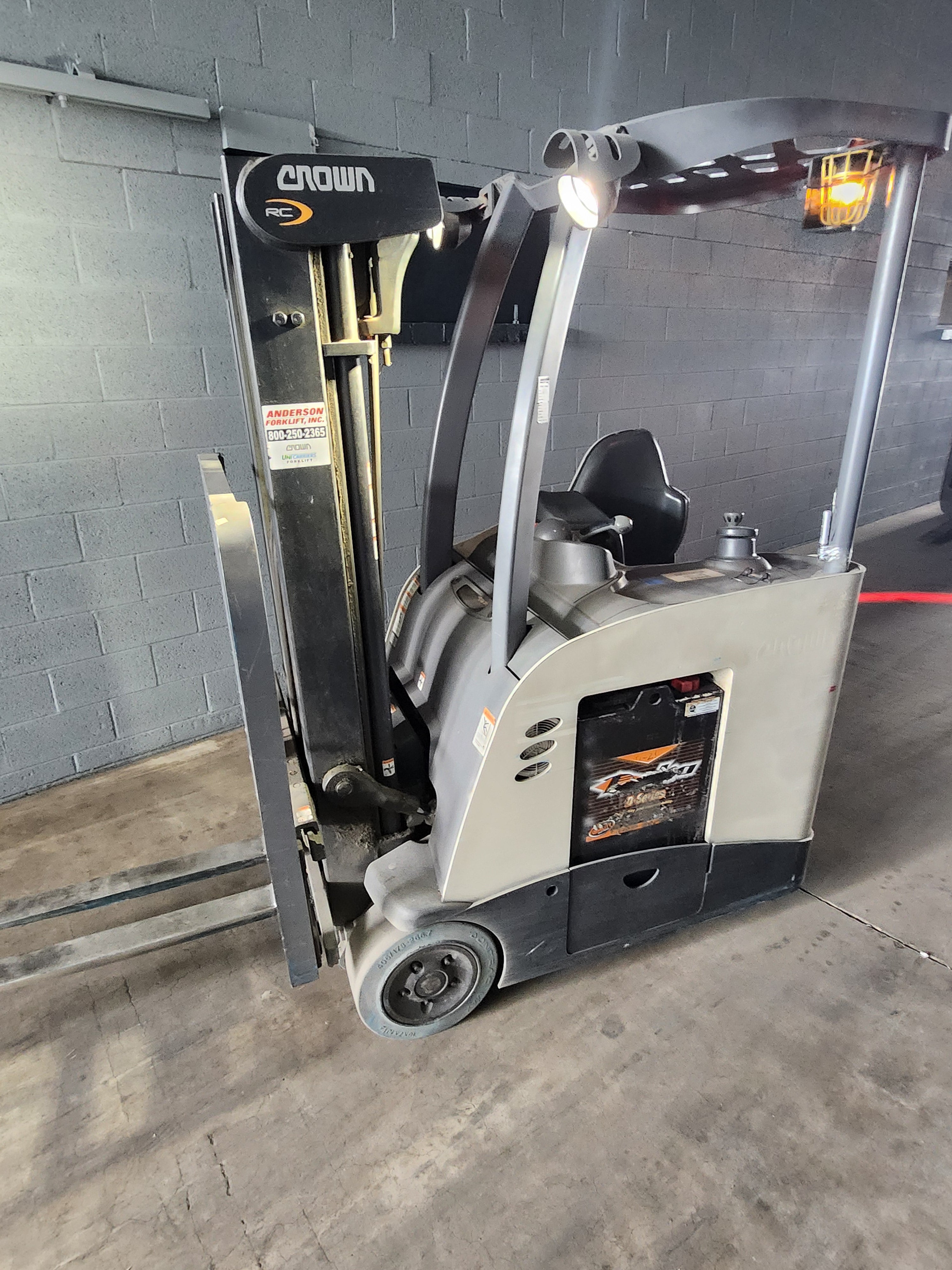 Forklift, Stand-up | 2015 Crown | Model # RC5535-30 | Ser # 1A443777 | Electric