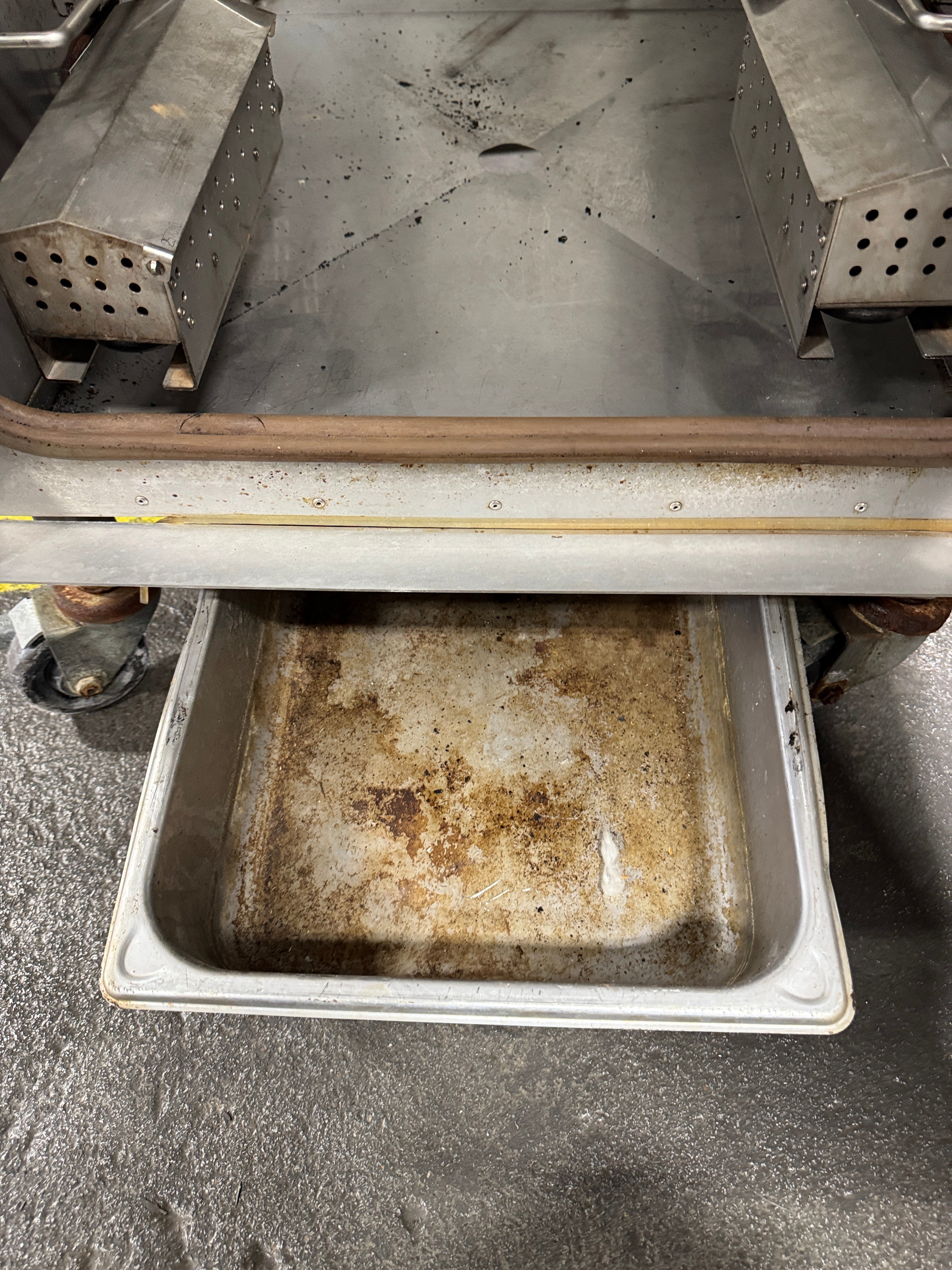 Stainless Steel Electric Smoker | Southern Pride | M# SC-300 | 208v