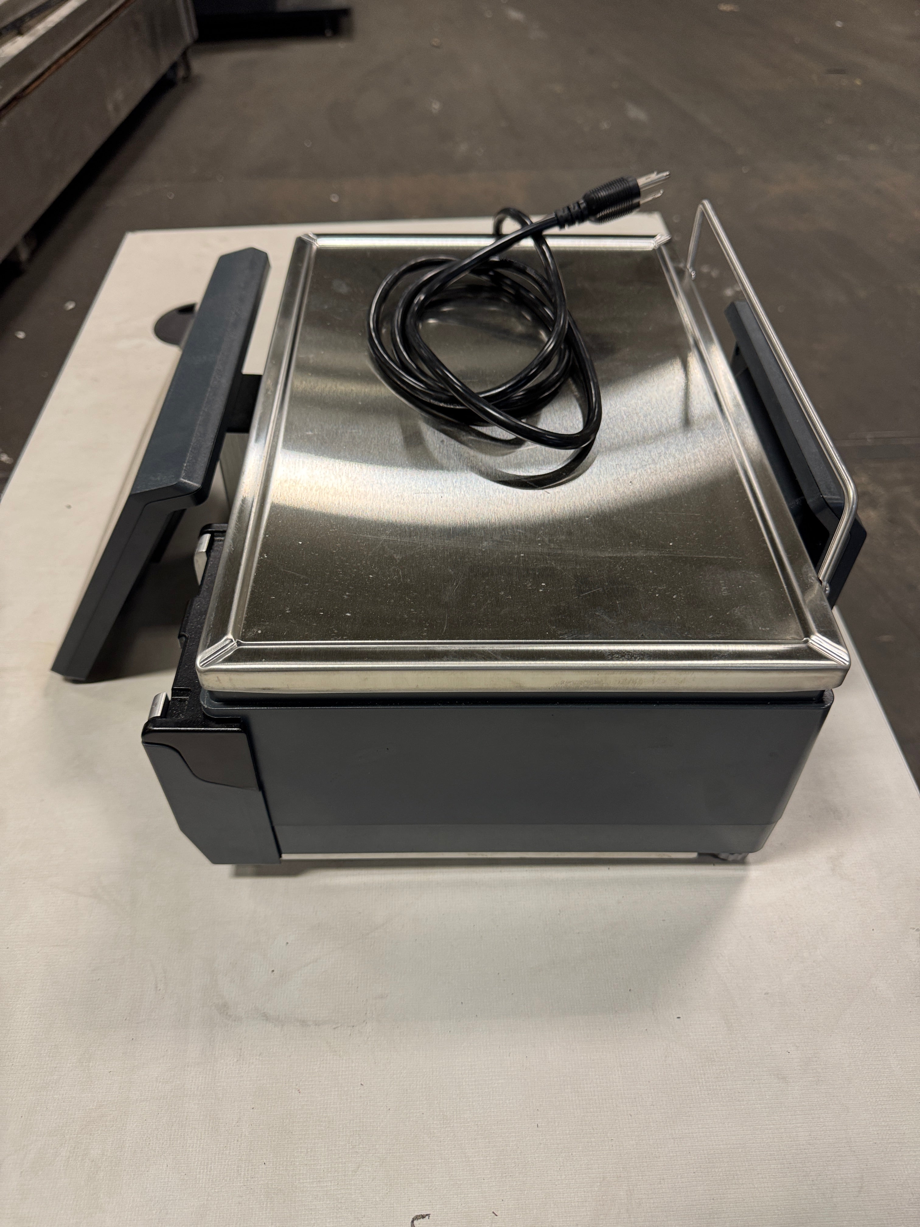 PC countertop computing scale with label printer | Bizerba | M# XC 100 | 30Ibs 120-240v