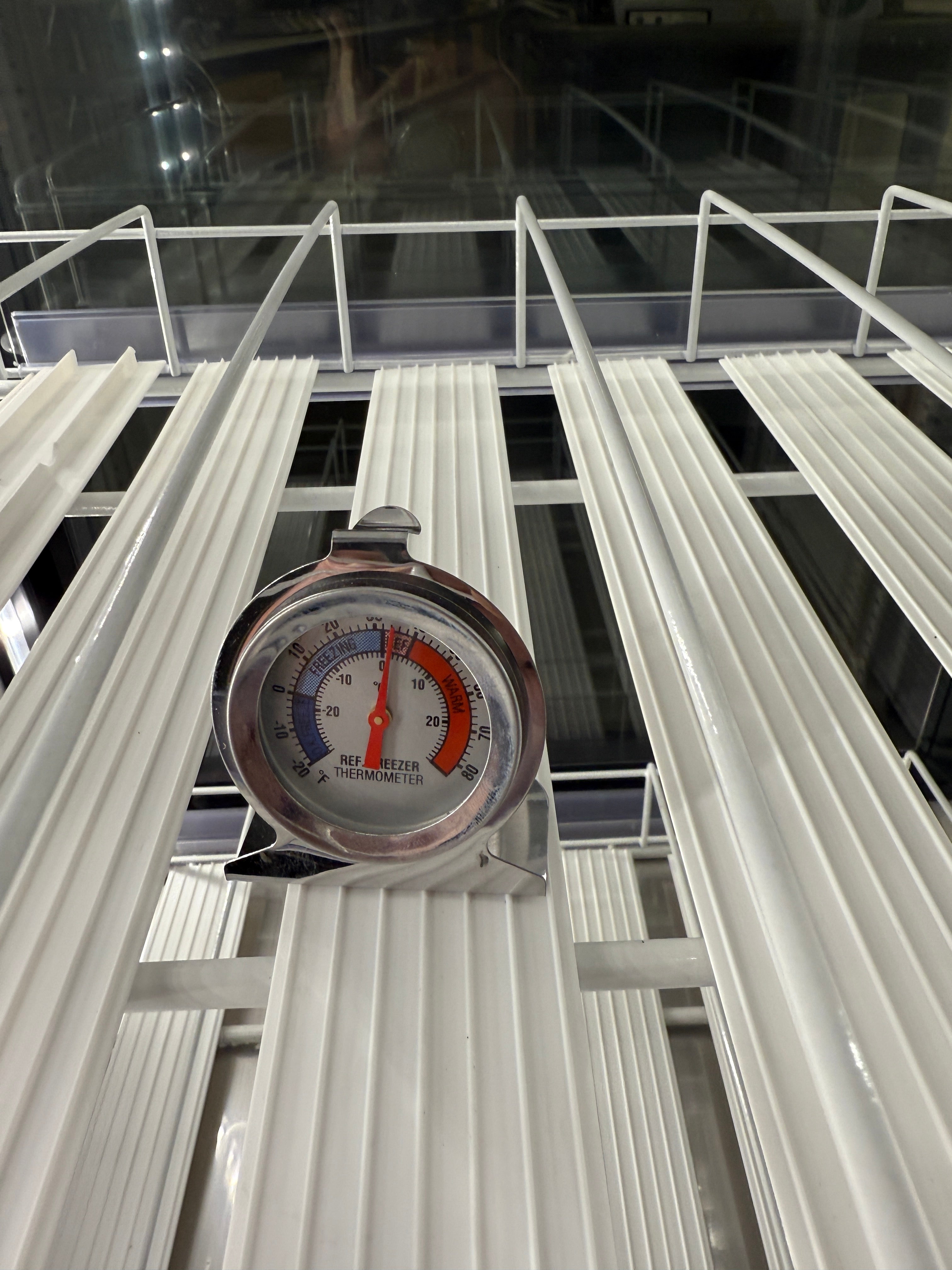 **NEW** Glass Door Merchandiser | True | Model #GDM-41CPT-48-HC-LD | 115 Volt