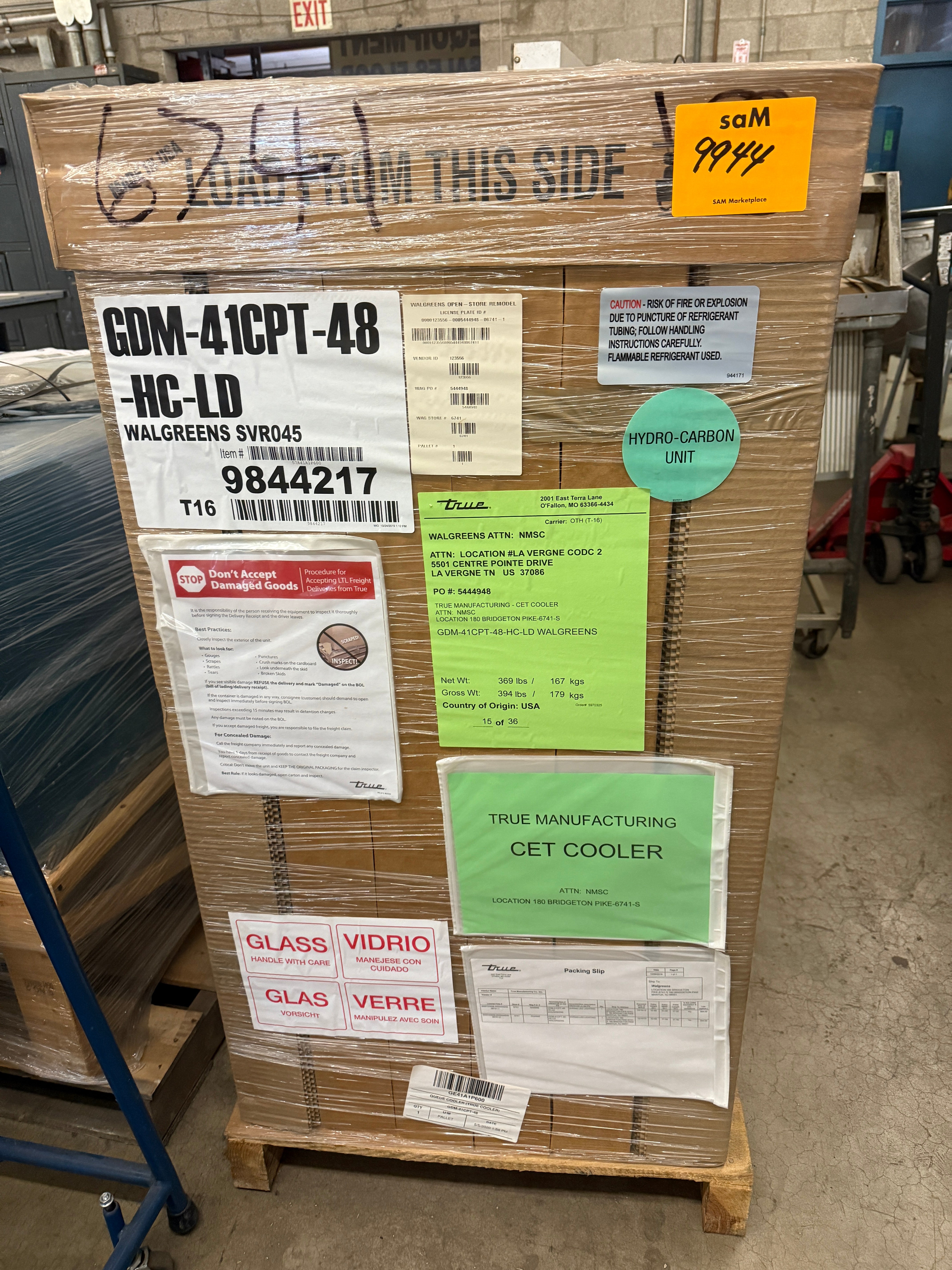 **NEW** Glass Door Merchandiser | True | Model #GDM-41CPT-48-HC-LD | 115 Volt