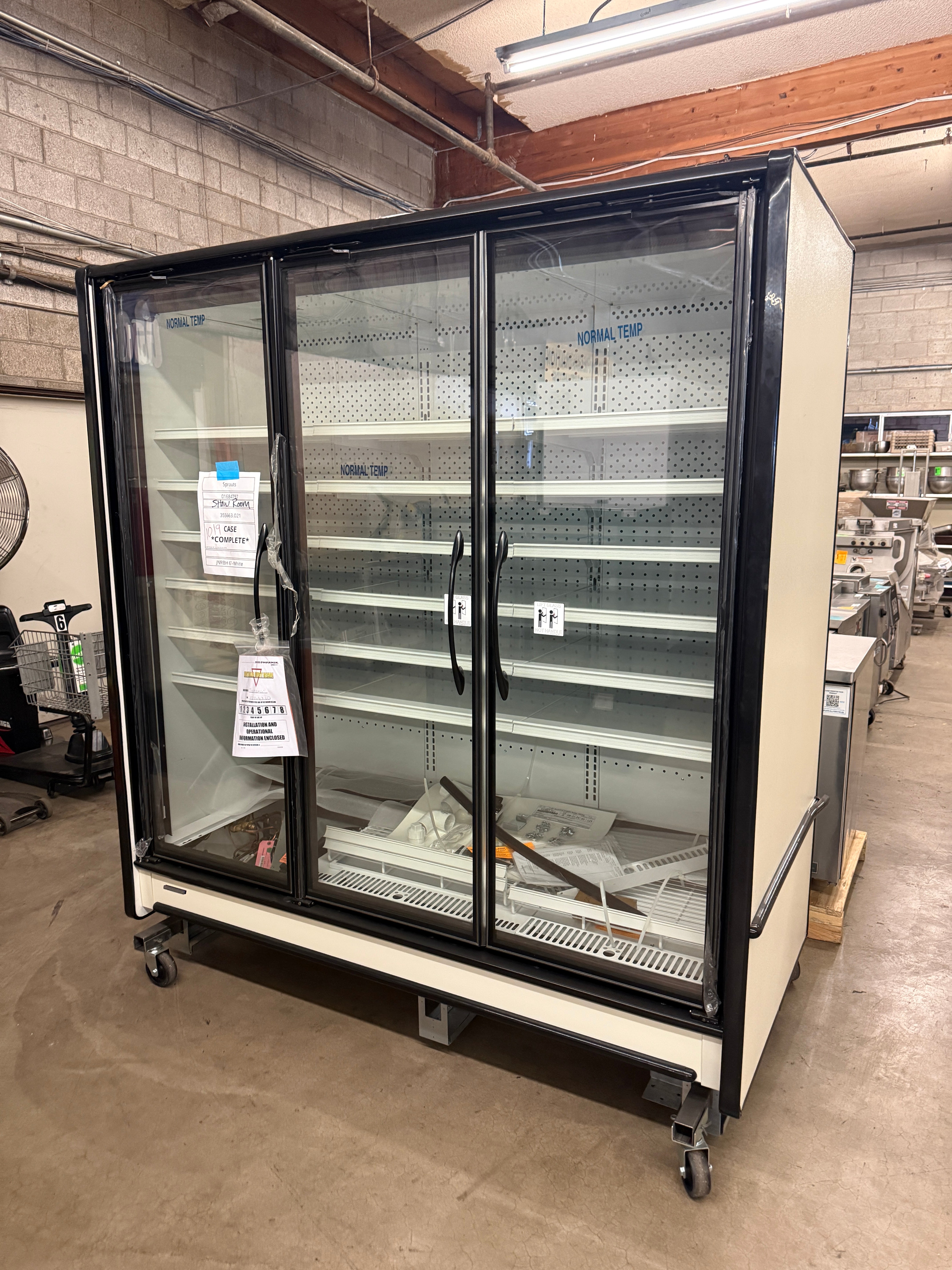 ふぁみページ 110V Six door freezer AL46 – Elite Kitchen Supply