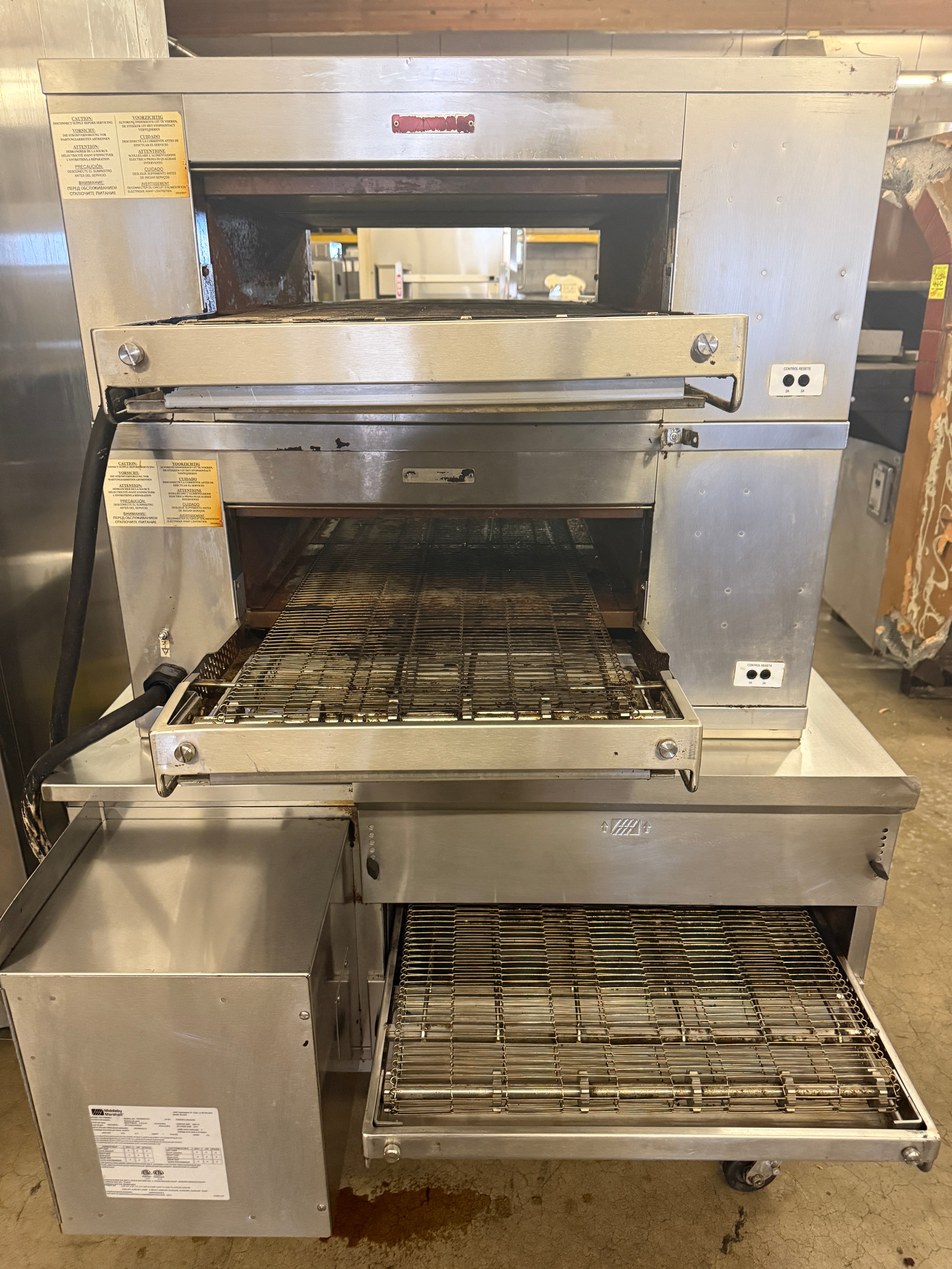 Pizza Oven | MIddleby Marshall | Model # (DZ33T 208V 3 Phase) & (PS638G NG)