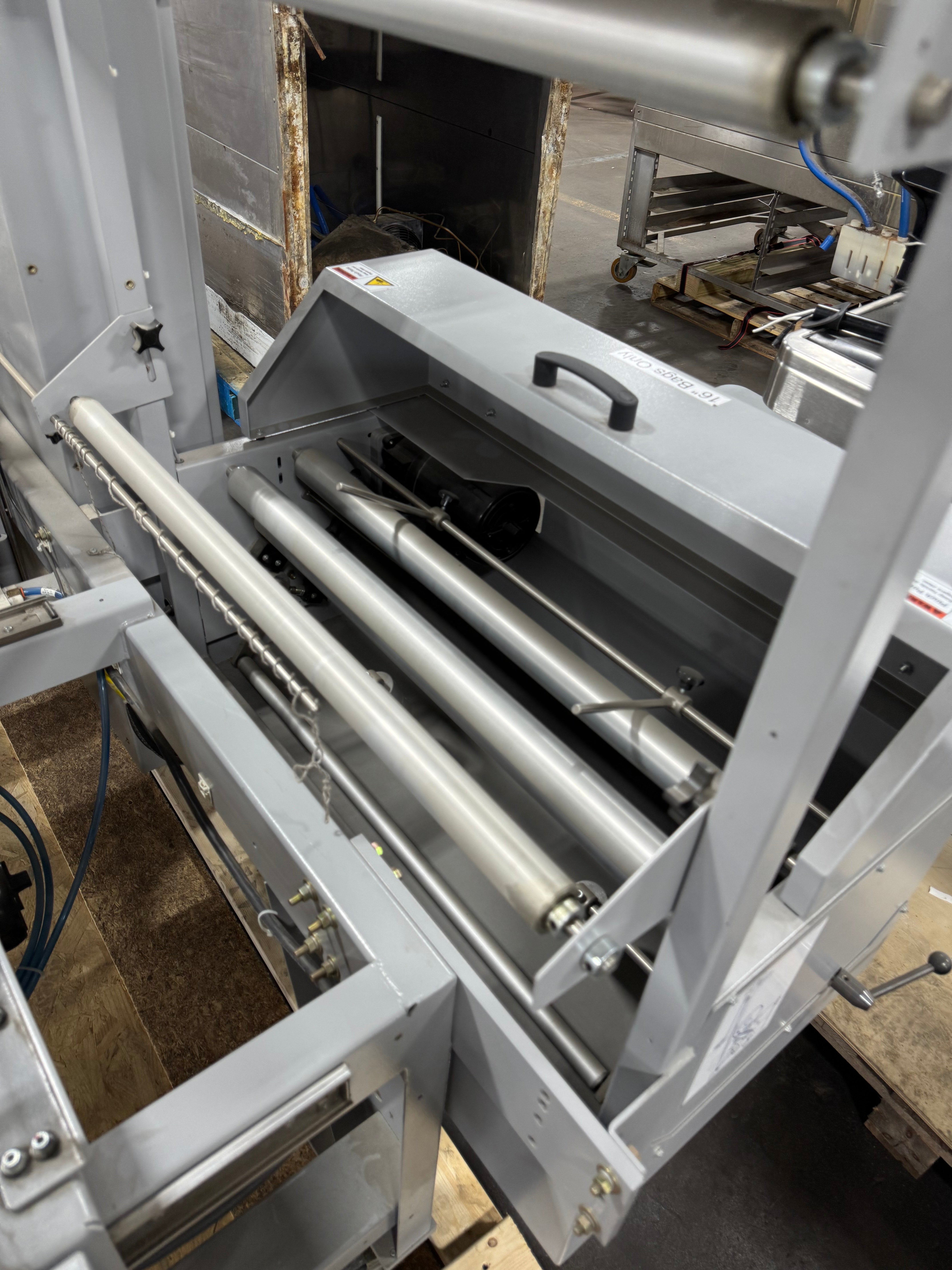 L-Bar Sealer | Texwrap | Model # TLS-2219R |  240 Volt Single Phase, 80PSI CFM