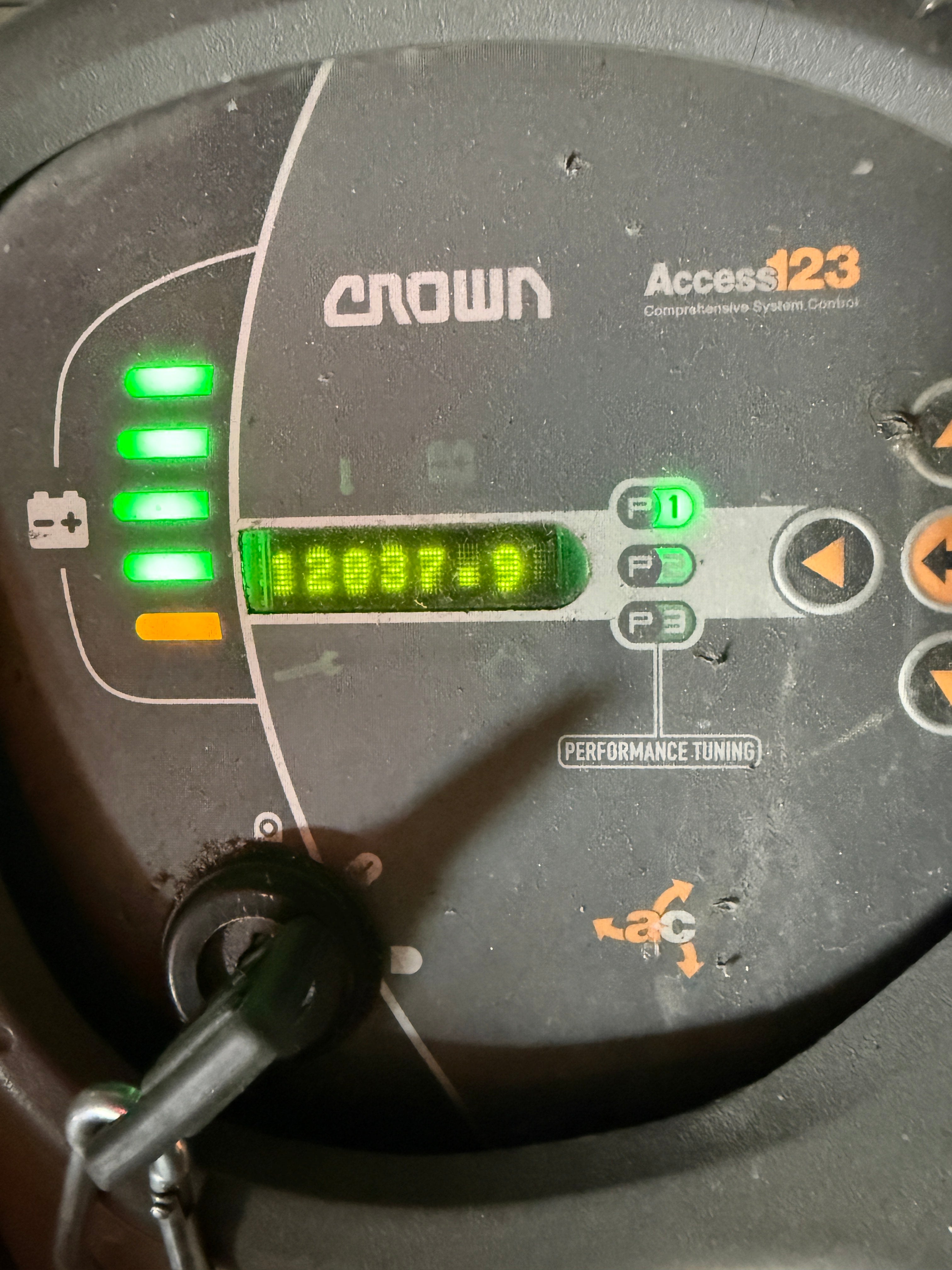 Electric Forklift 2017 | Crown | Model # RC5535-30