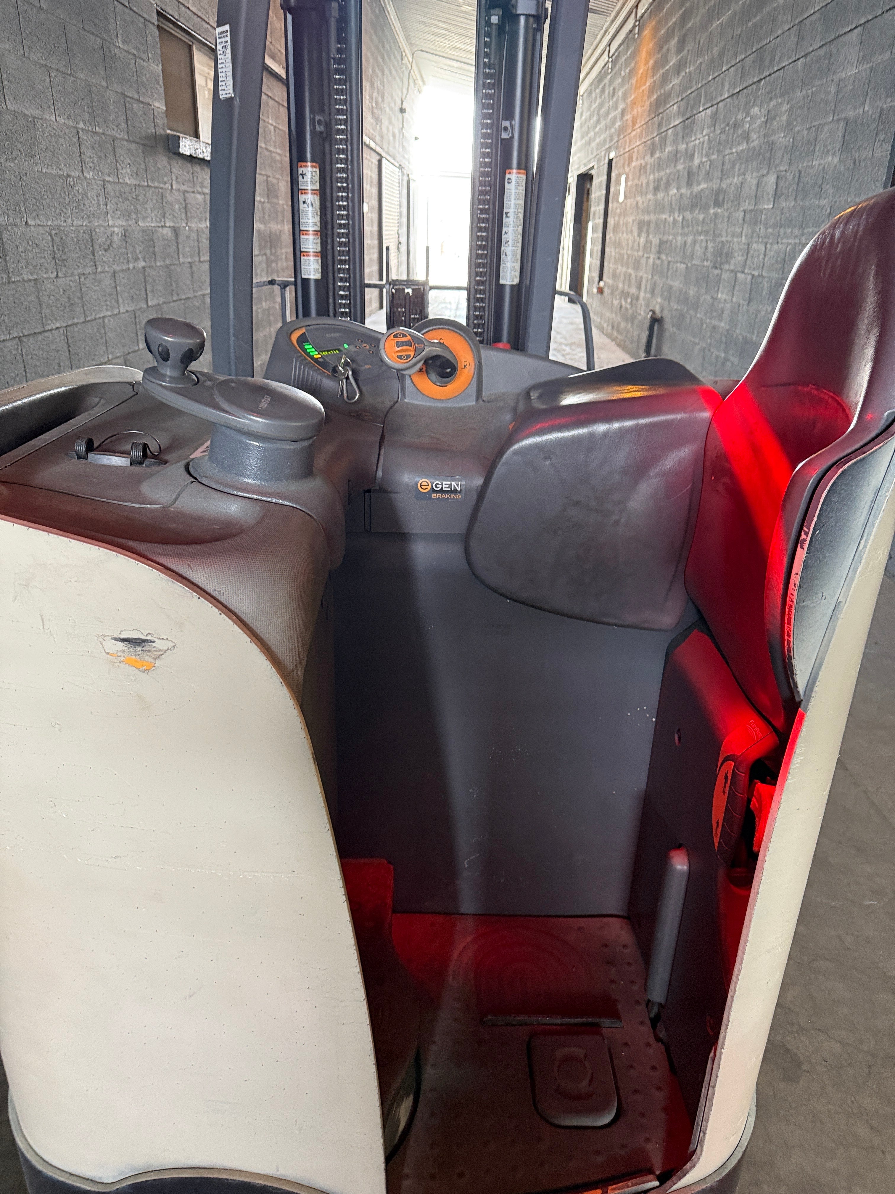 Electric Forklift 2021 | Crown | Model # RC5735-30