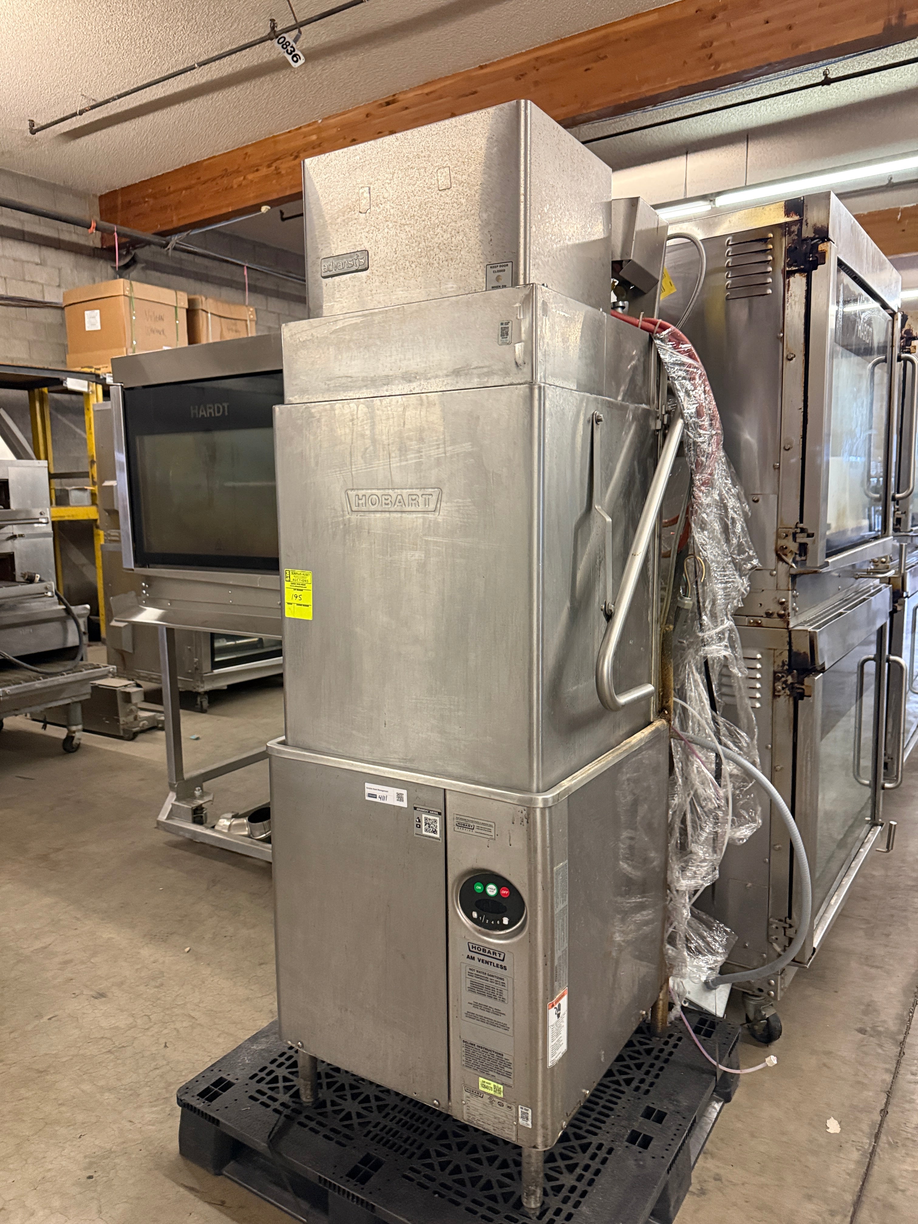 Dishwasher | Hobart | Model # AM15VL1 | 480 Volt 3 Phase