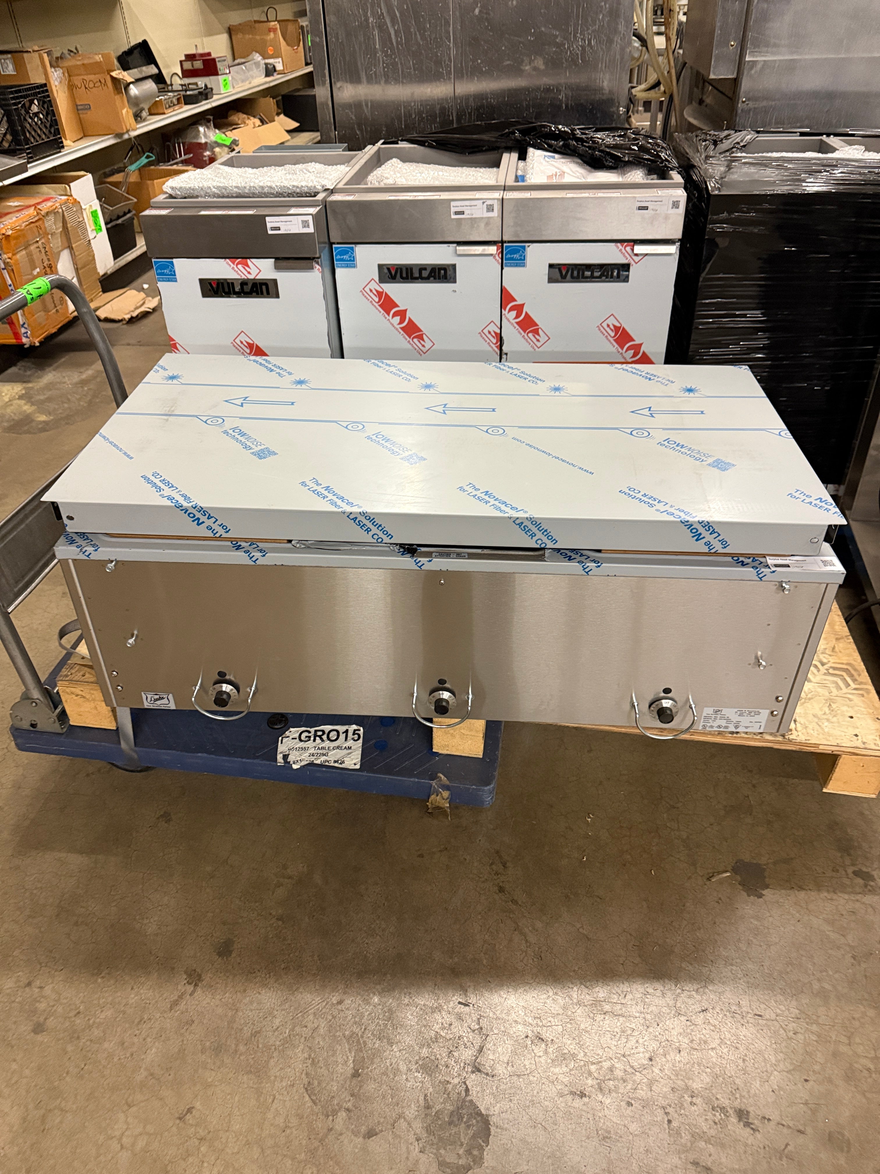 Hot food table, Duke