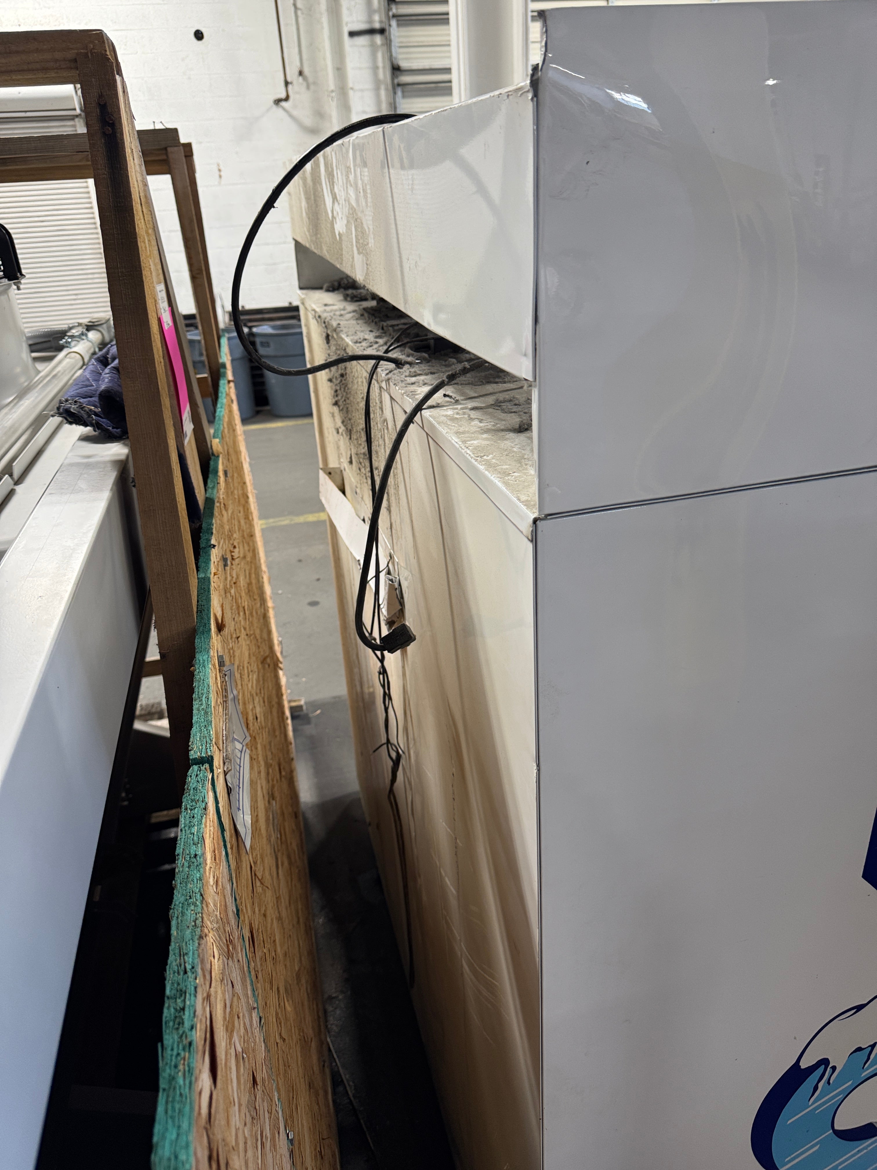 Indoor Ice Merchandiser | BILOFF | M# A68G | 115v