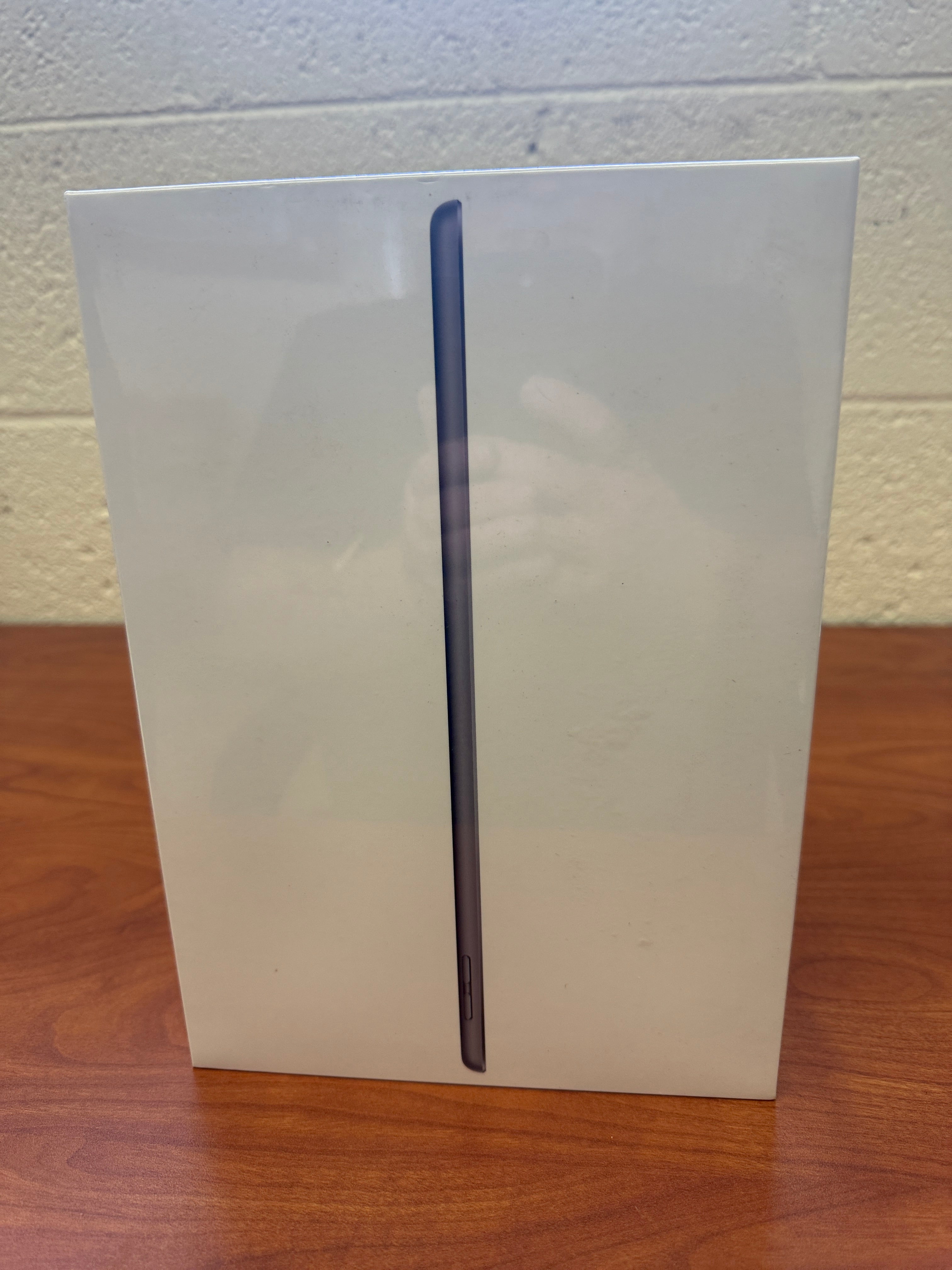 New UNLOCKED IPAD 64GB Wi-FI + Cellular | Apple