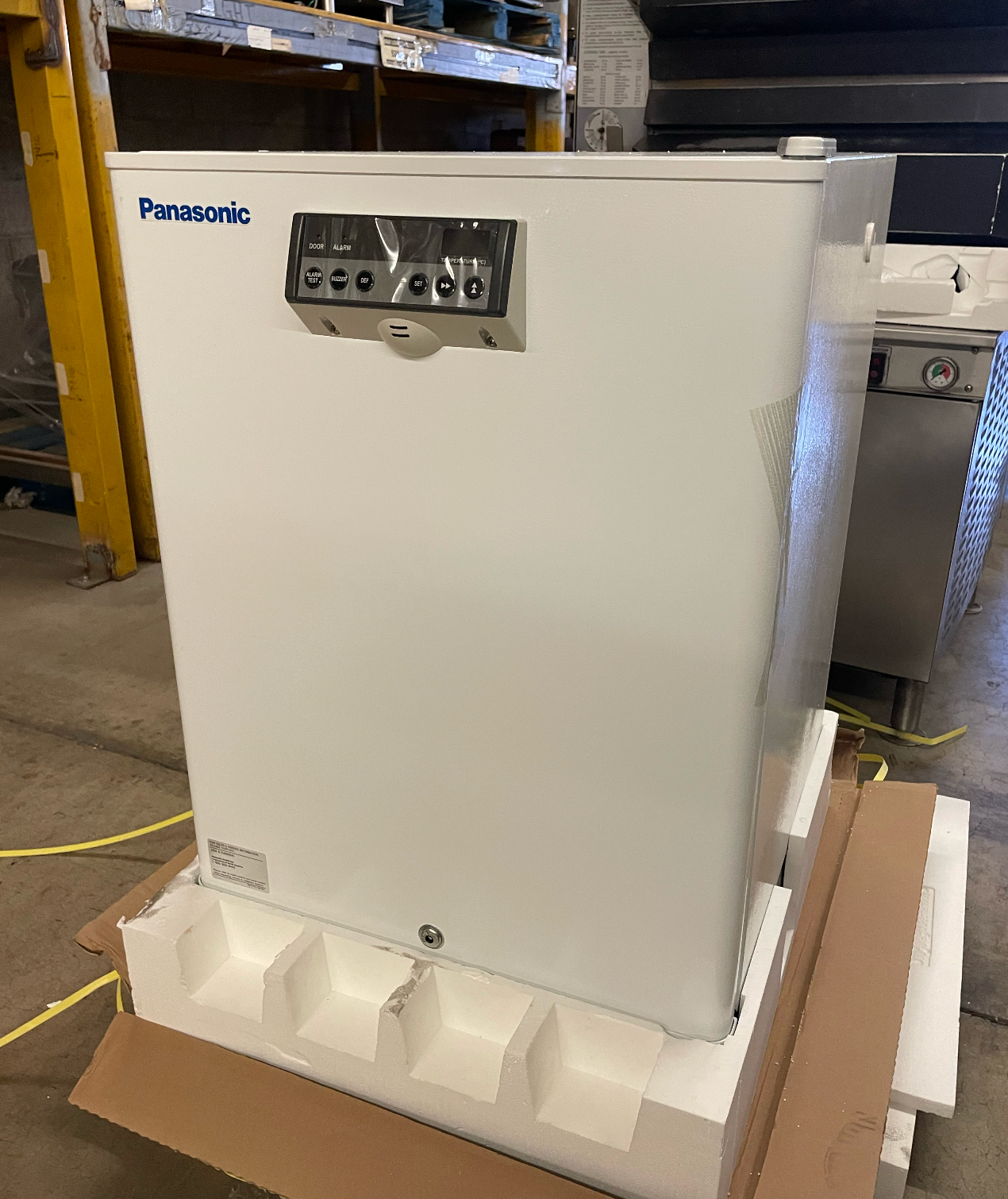 **NEW**  Medical Commercial Freezer | Panasonic | Model # SF-L6111W-PA | 120 Volts