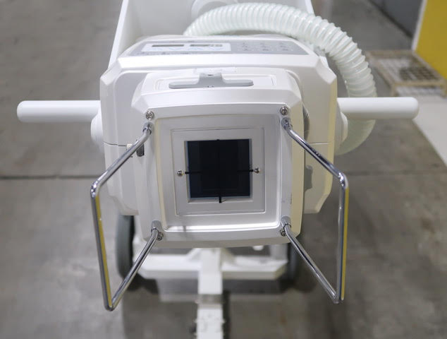 Mobile X-ray System (2022) | DR GEM 40 | 110-240V