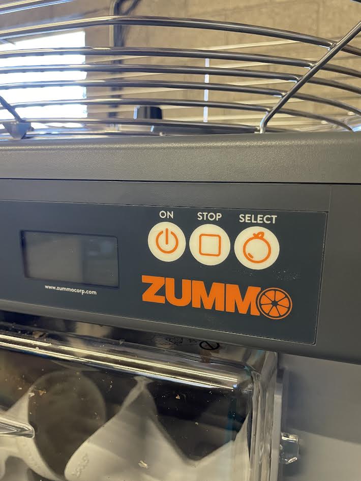 Juicer with Base | Zummo | Model # Z40C2.0 | 110 Volts