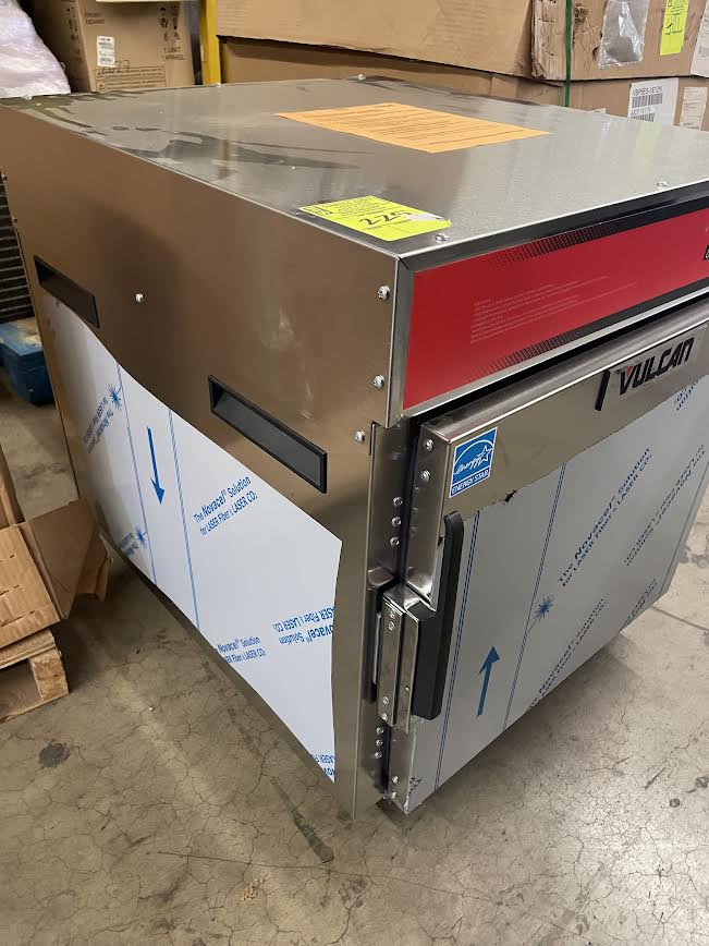 **NEW**  Mobile Heated Cabinet | Vulcan | Model # VBP5ES | 120 Volts