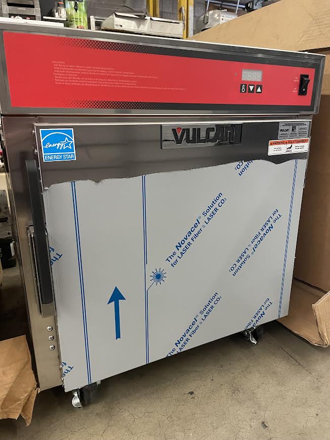 **NEW**  Mobile Heated Cabinet | Vulcan | Model # VBP5ES | 120 Volts