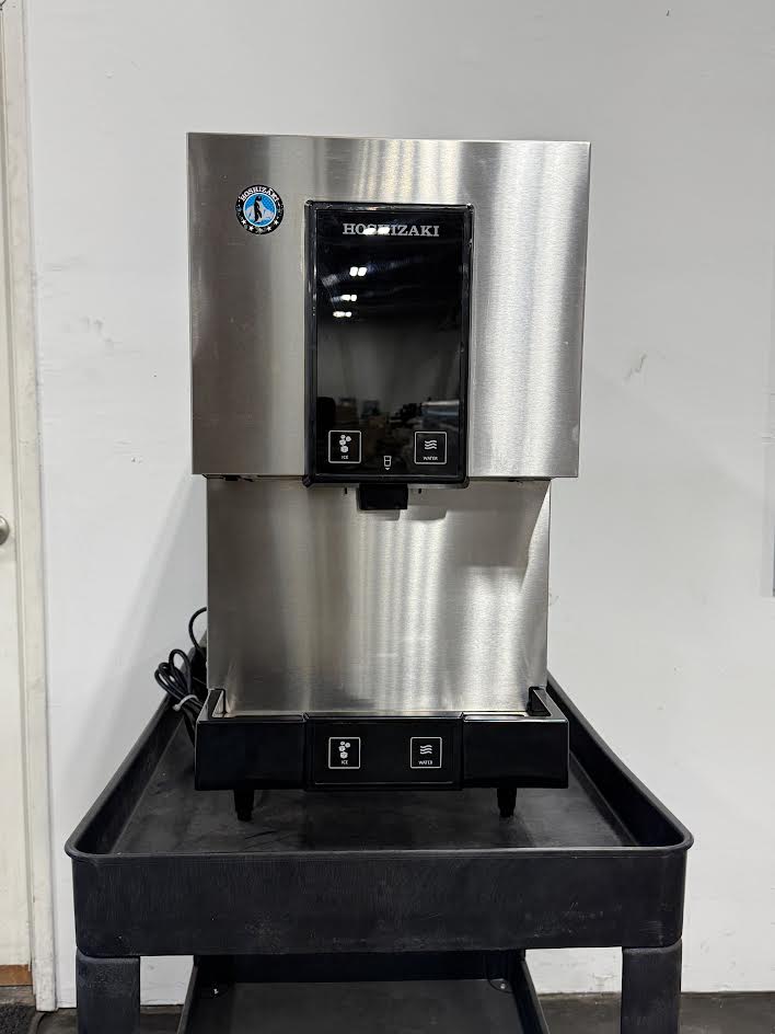 Ice Maker | Hoshizaki | Model # DMC-271BAH | 115 Volt