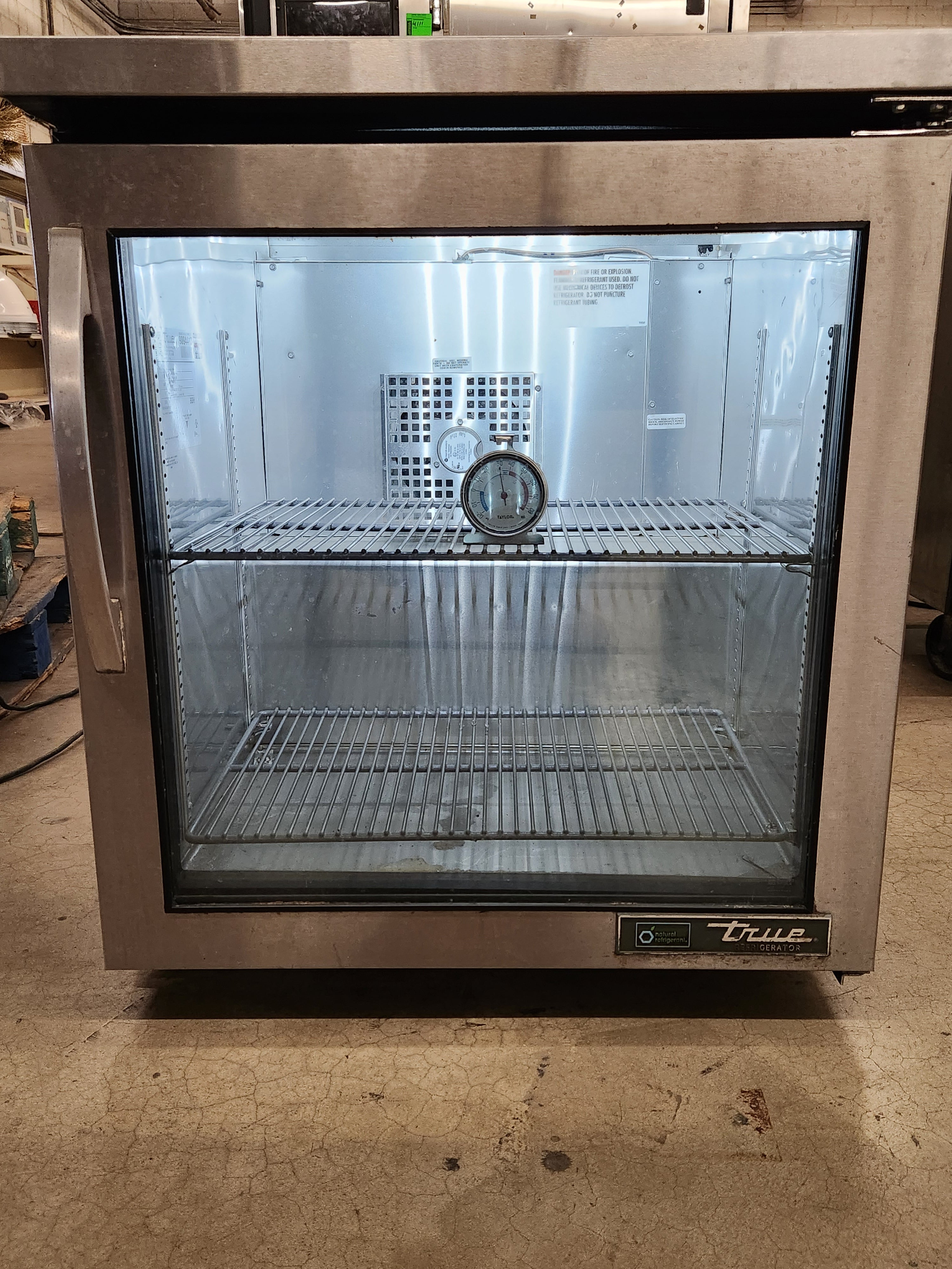 True Refrigeration UNdercounter Refrigerator with Glass Door