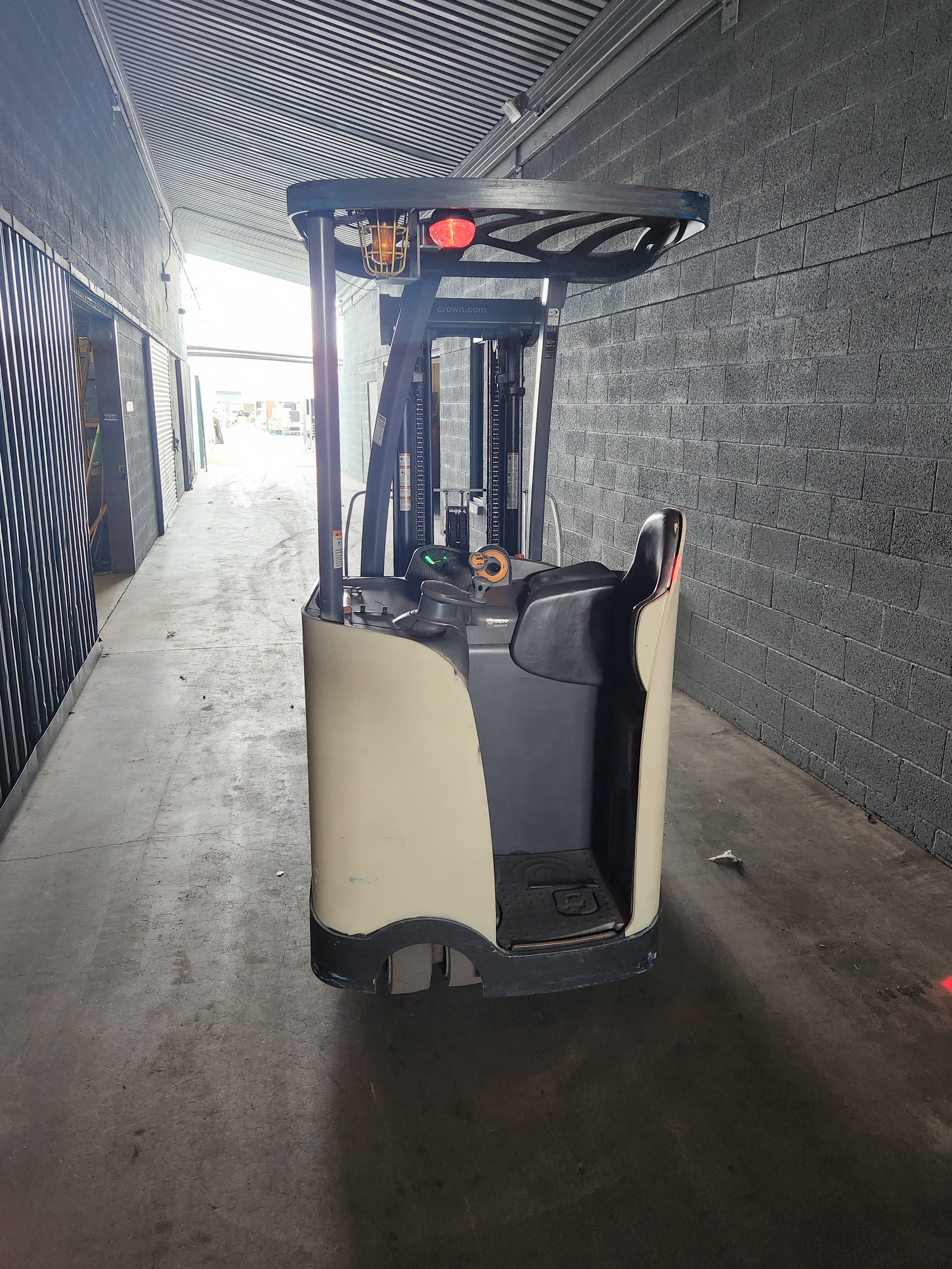Forklift , Stand-up | 2017 Crown | Model # RC5535-30 | Ser # 1A509604 | Electric