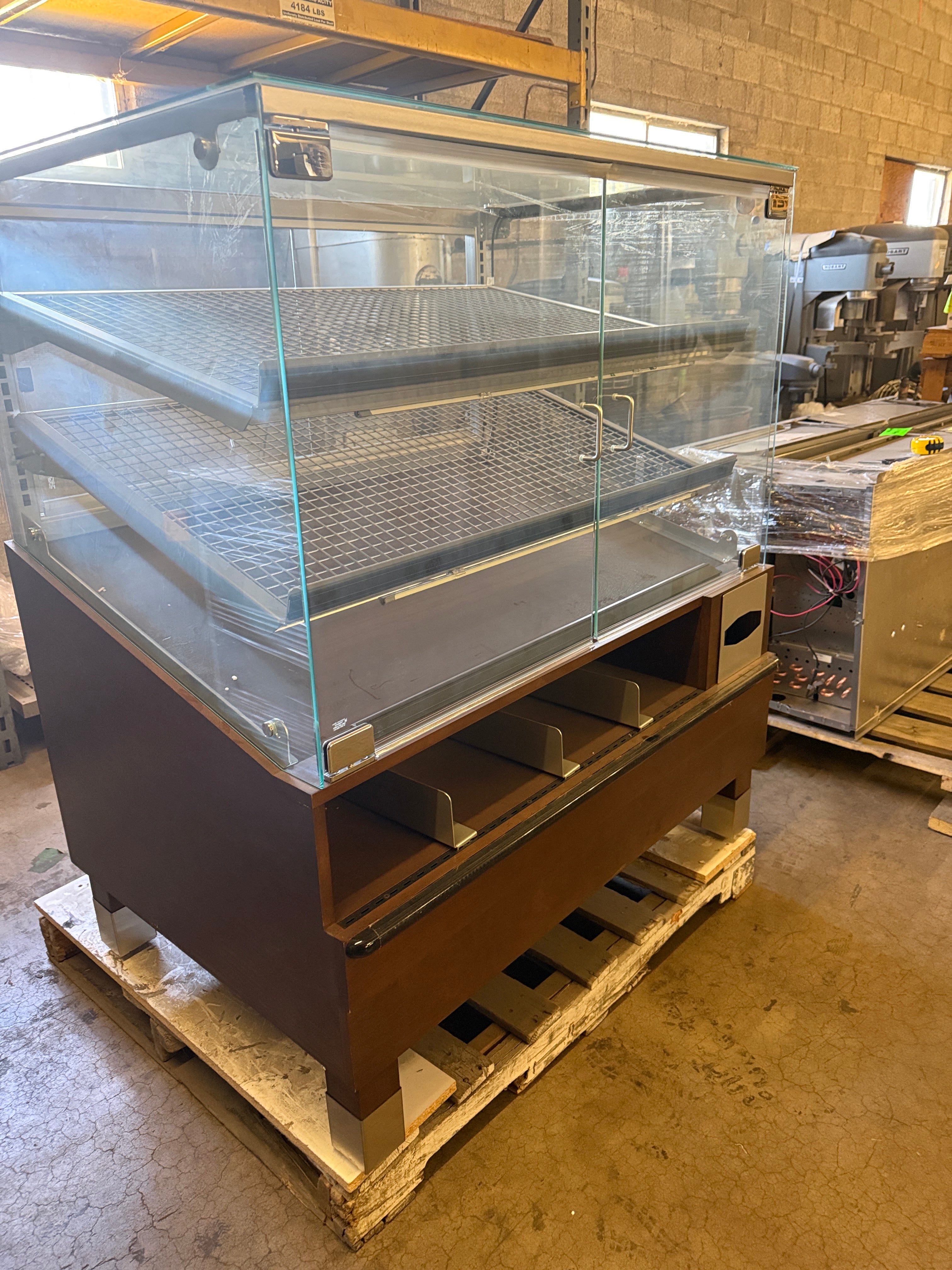 NEW Dry Bakery Self Service Display Case | Marco