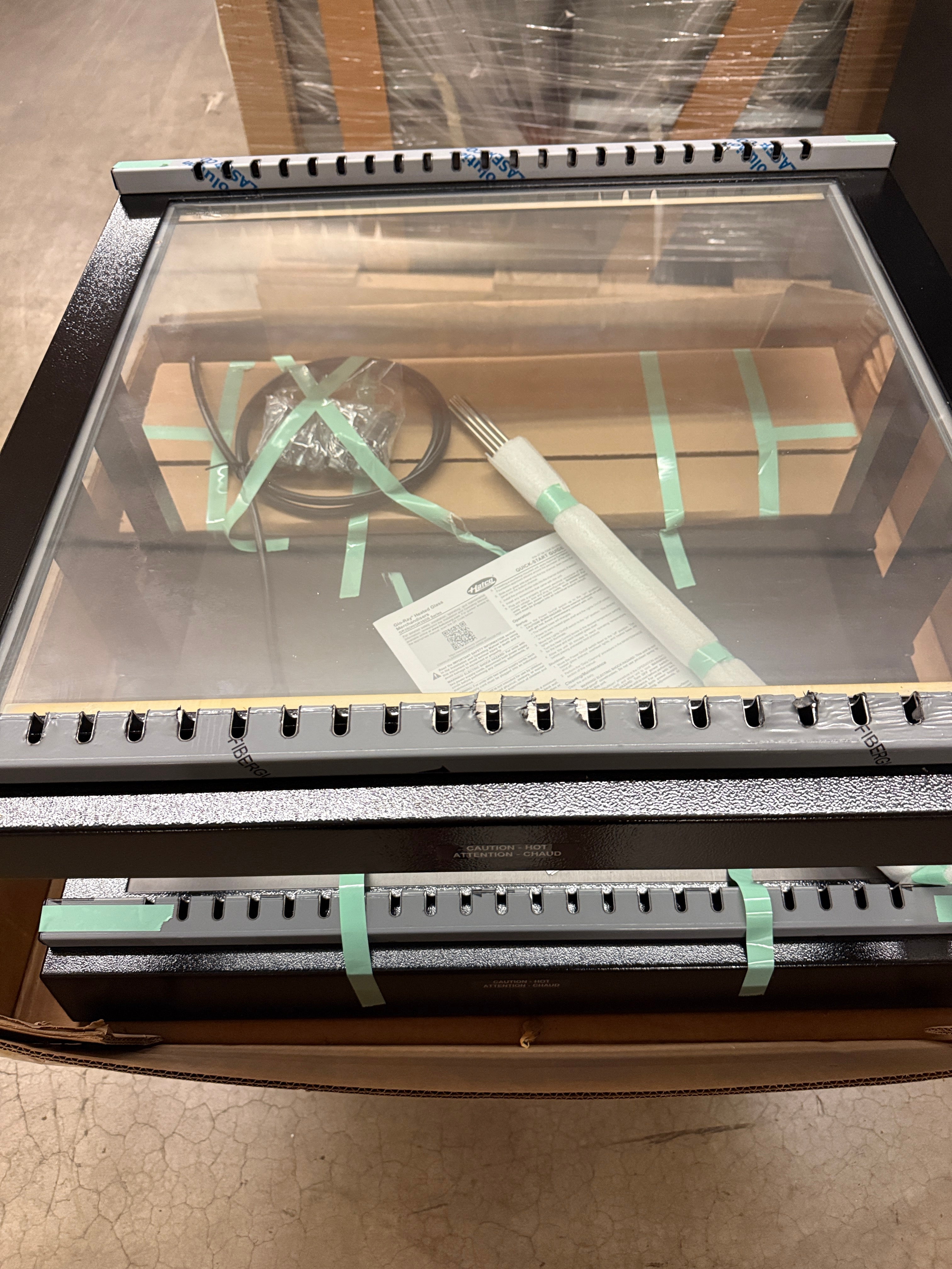 **NEW** 27" Heated Glass Merchandiser | Hatco | Model # GR3SDH-27 |  120 Volt