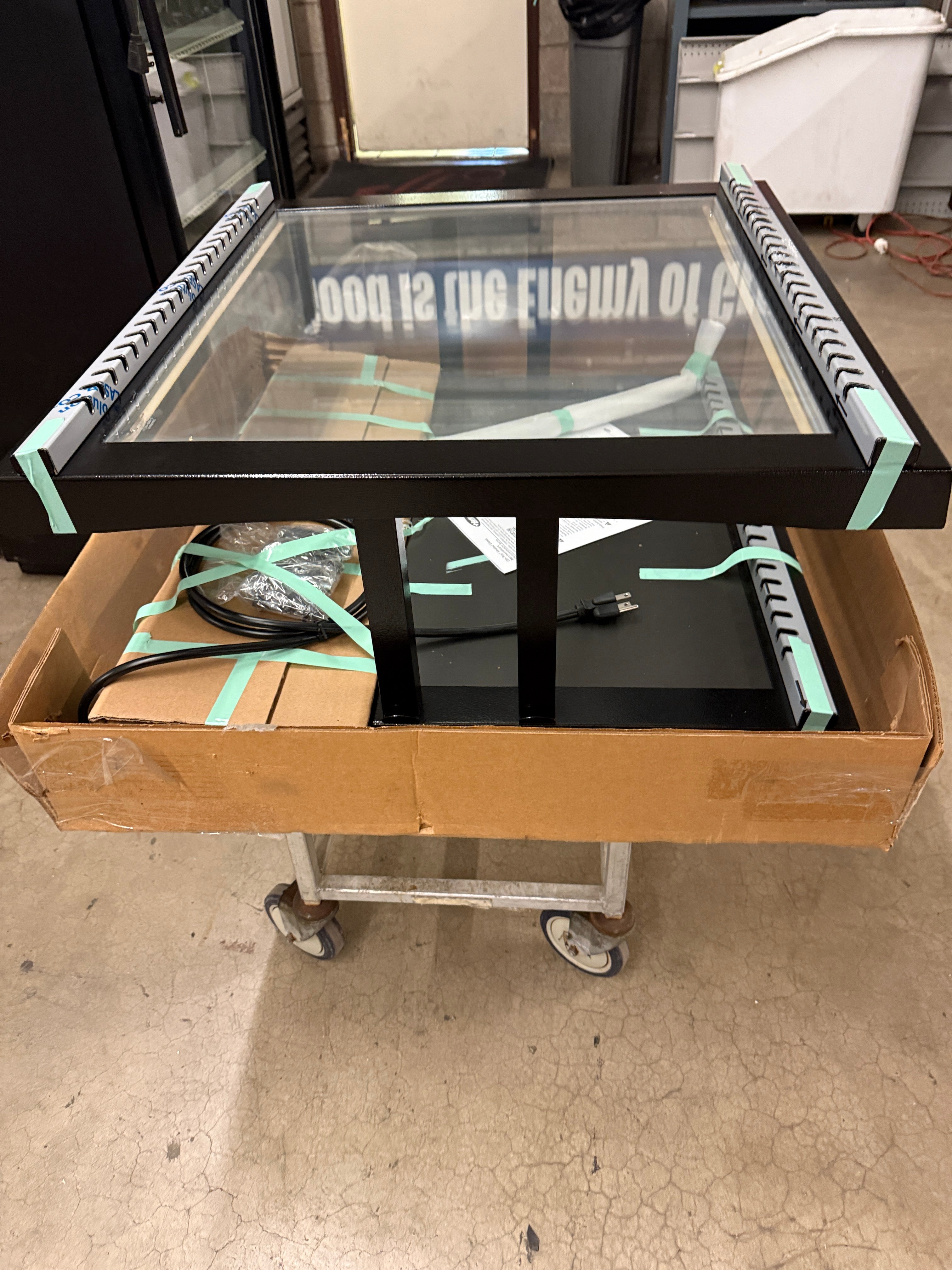 **NEW** 27" Heated Glass Merchandiser | Hatco | Model # GR3SDH-27 |  120 Volt
