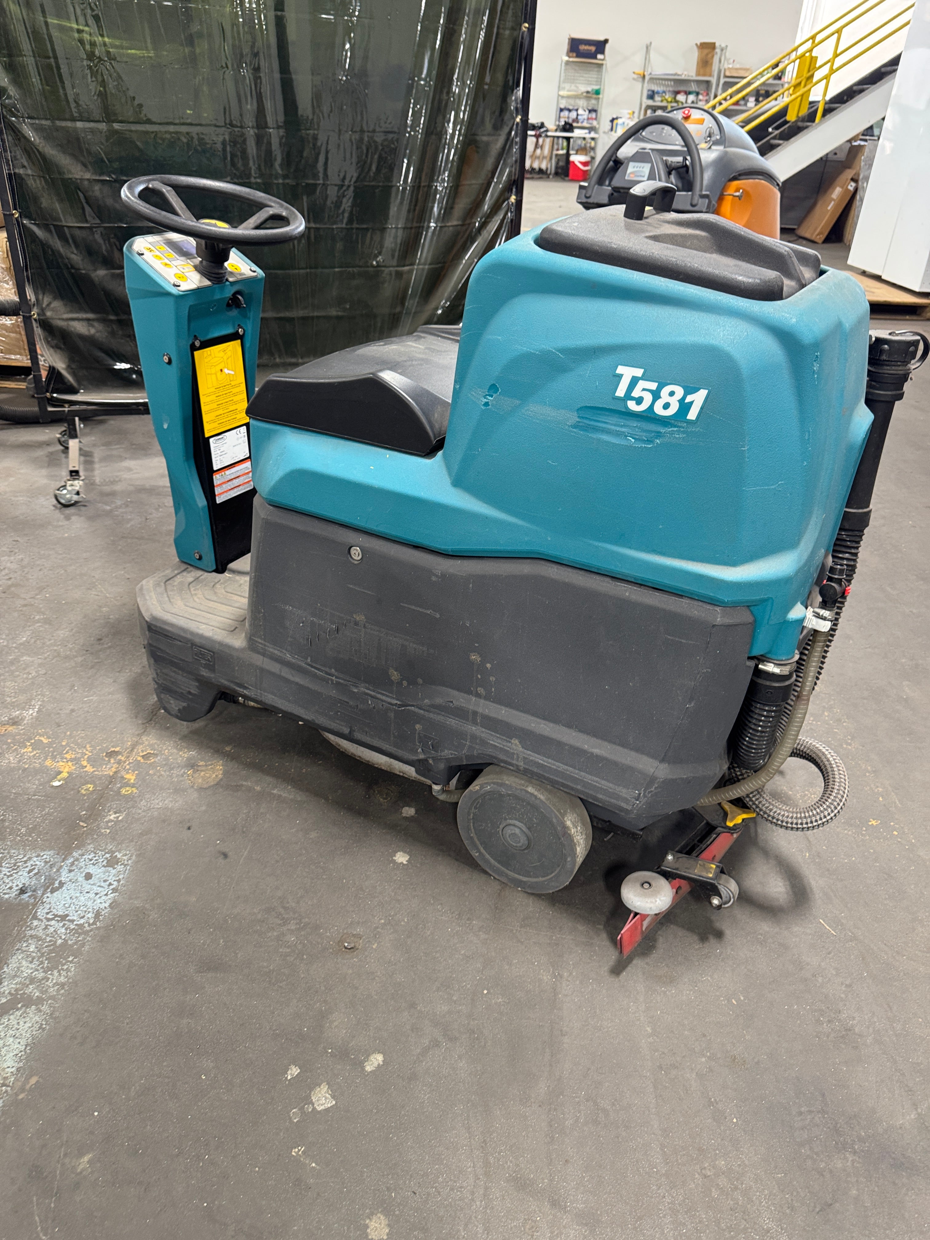 Scrubber, Tennant