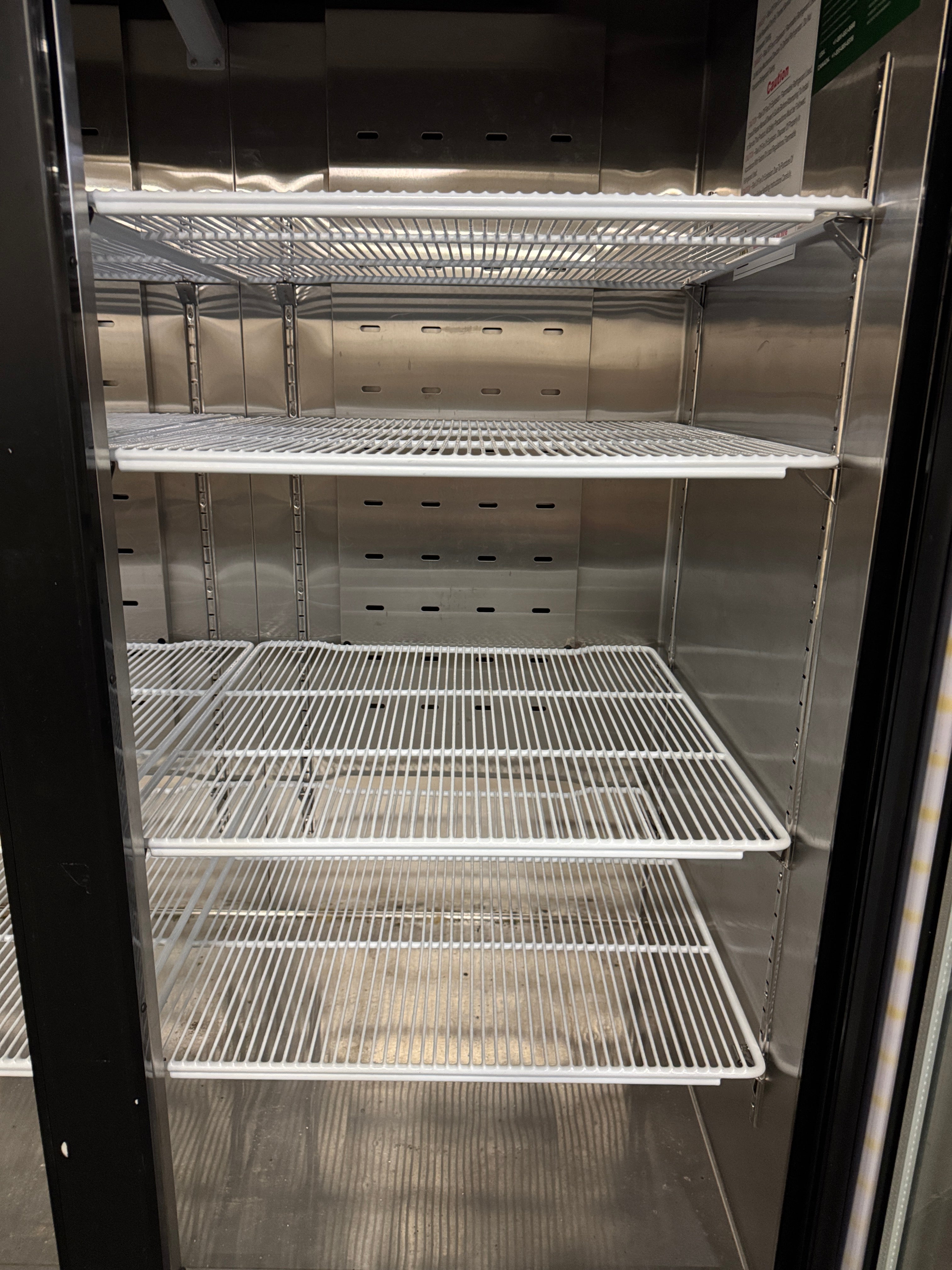 Freezer Merchandiser | Atosa | M# MCF8721ES | 115V