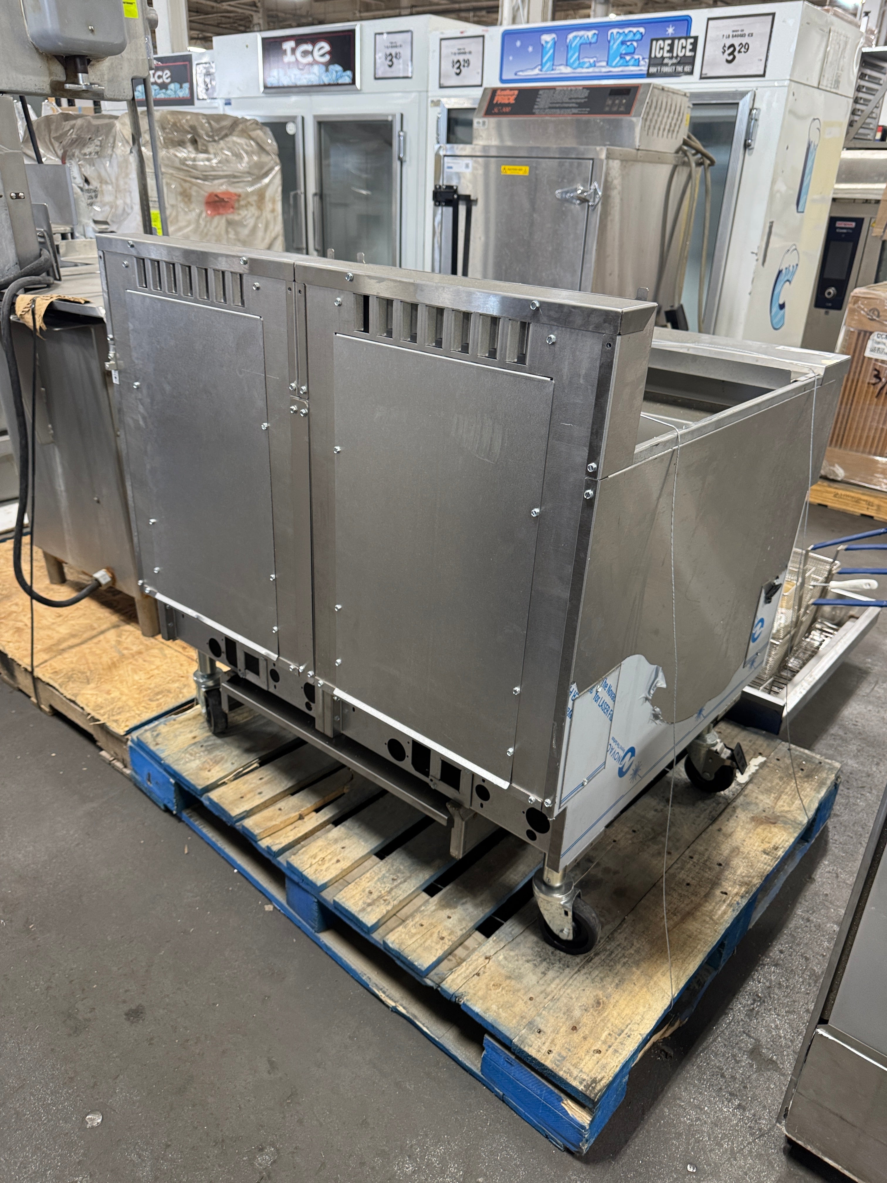 Electric Fryer 2 Vat Design | Pitco | Model # SE18 | 240 Volt 3 phase