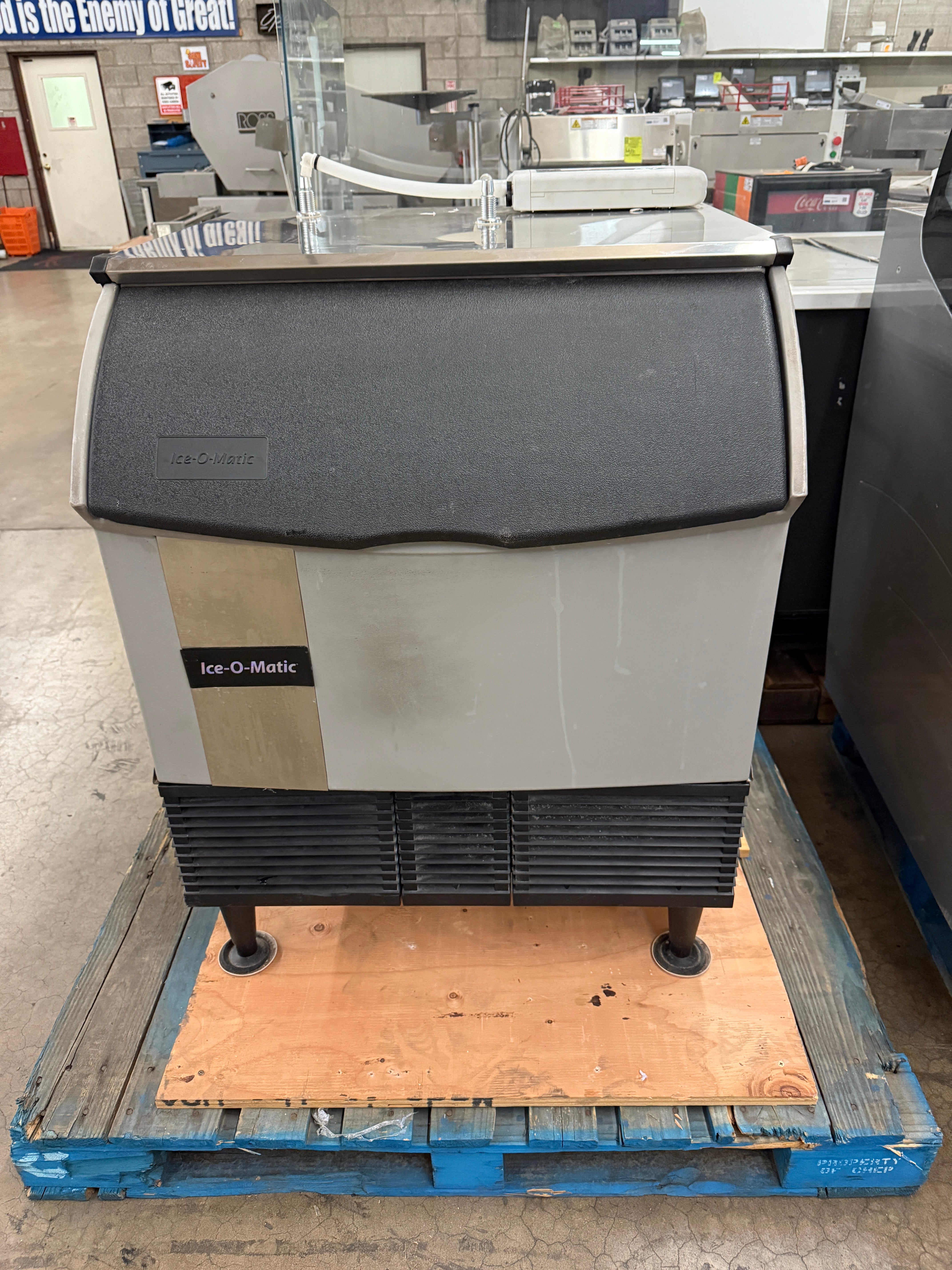 Ice Machine, Ice-O-Matic