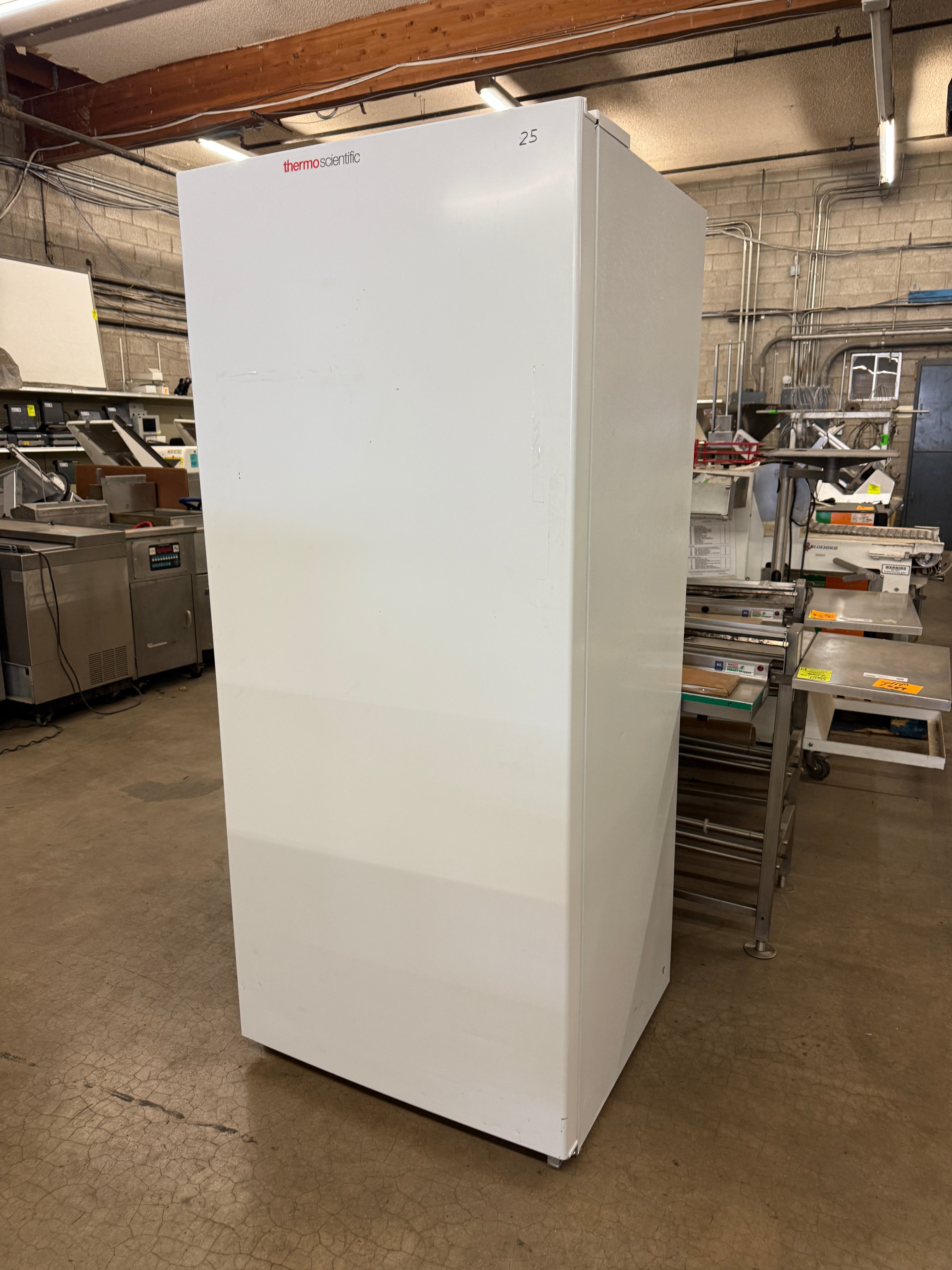 Freezer | Thermo Scientific | Model # T8V20FP8A | 120 Volt