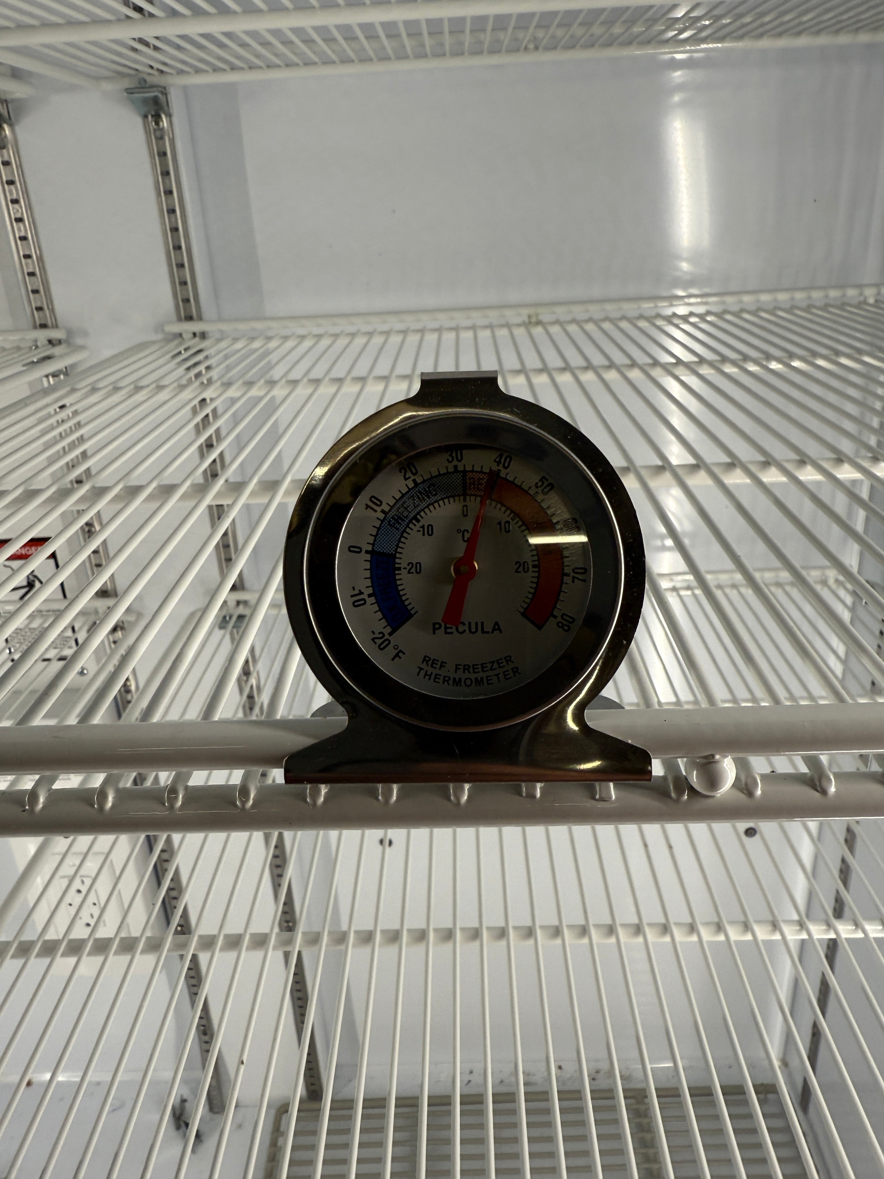 Refrigerator |Fisher Brand | Model # GTFBG45CPLA | 120 Volts