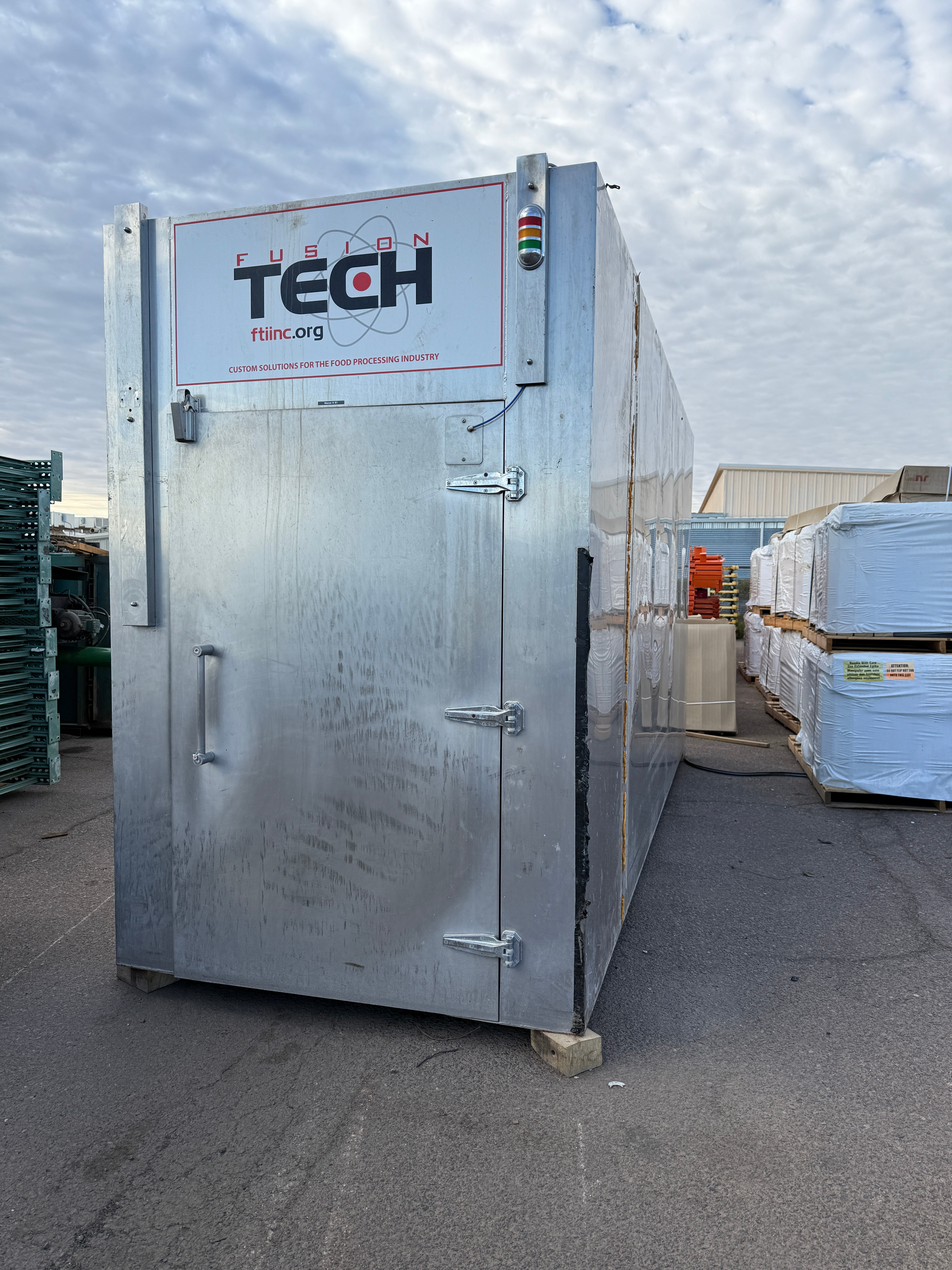 Smokehouse & Dehydrator Oven| Fusion Tech | Model N/A | 240 / 380 Volt