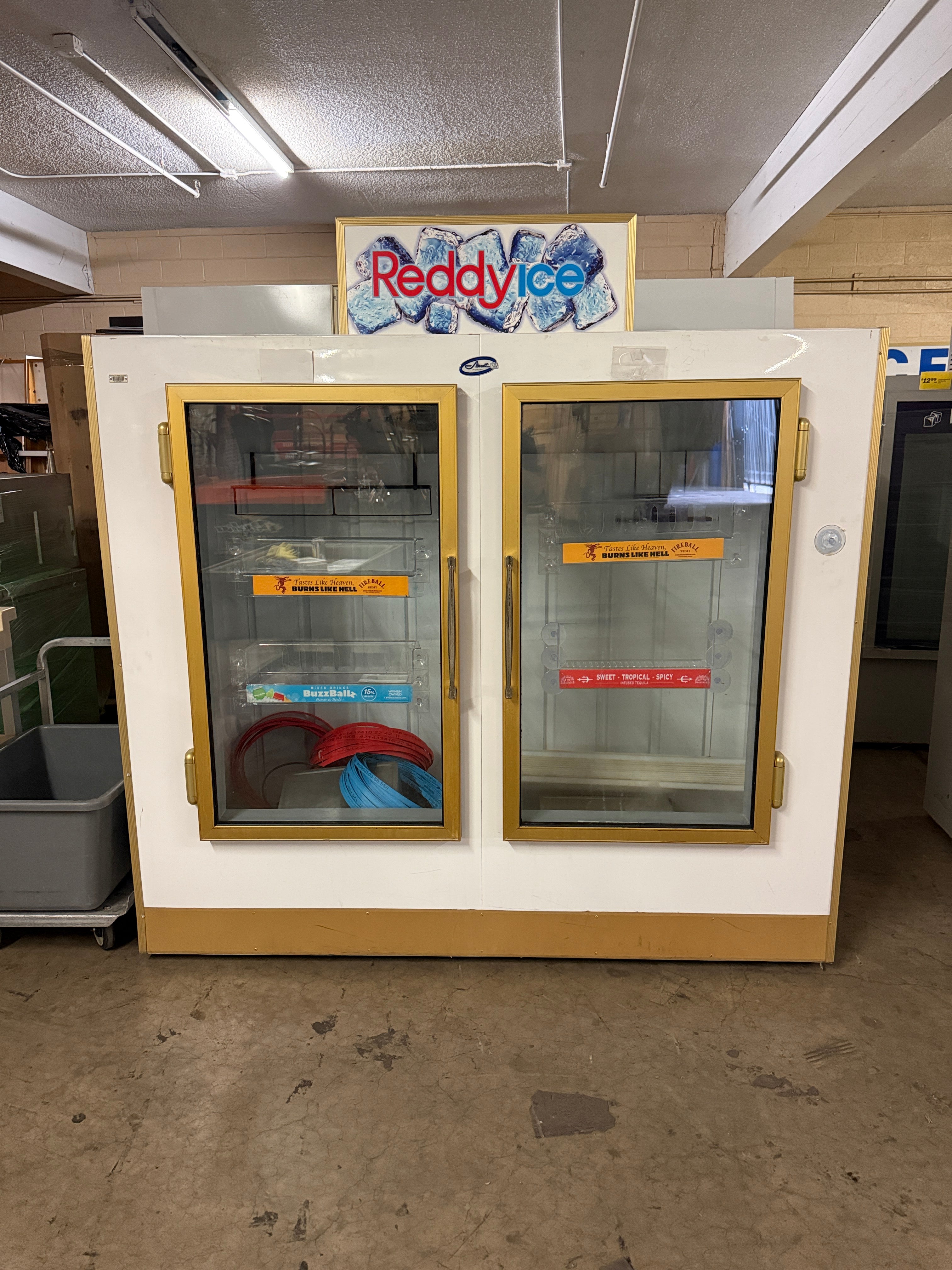 Ice Merchandiser, Leer