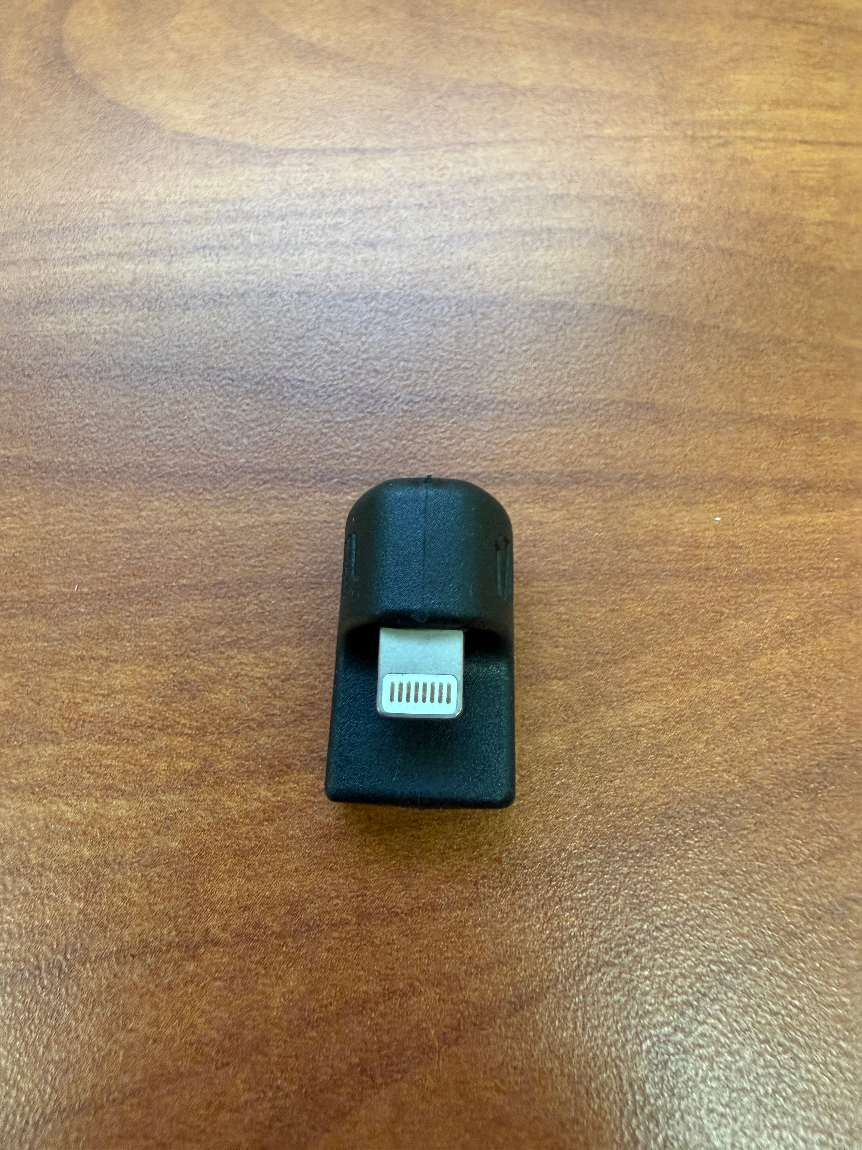 180 Degree Lightening Adapter 