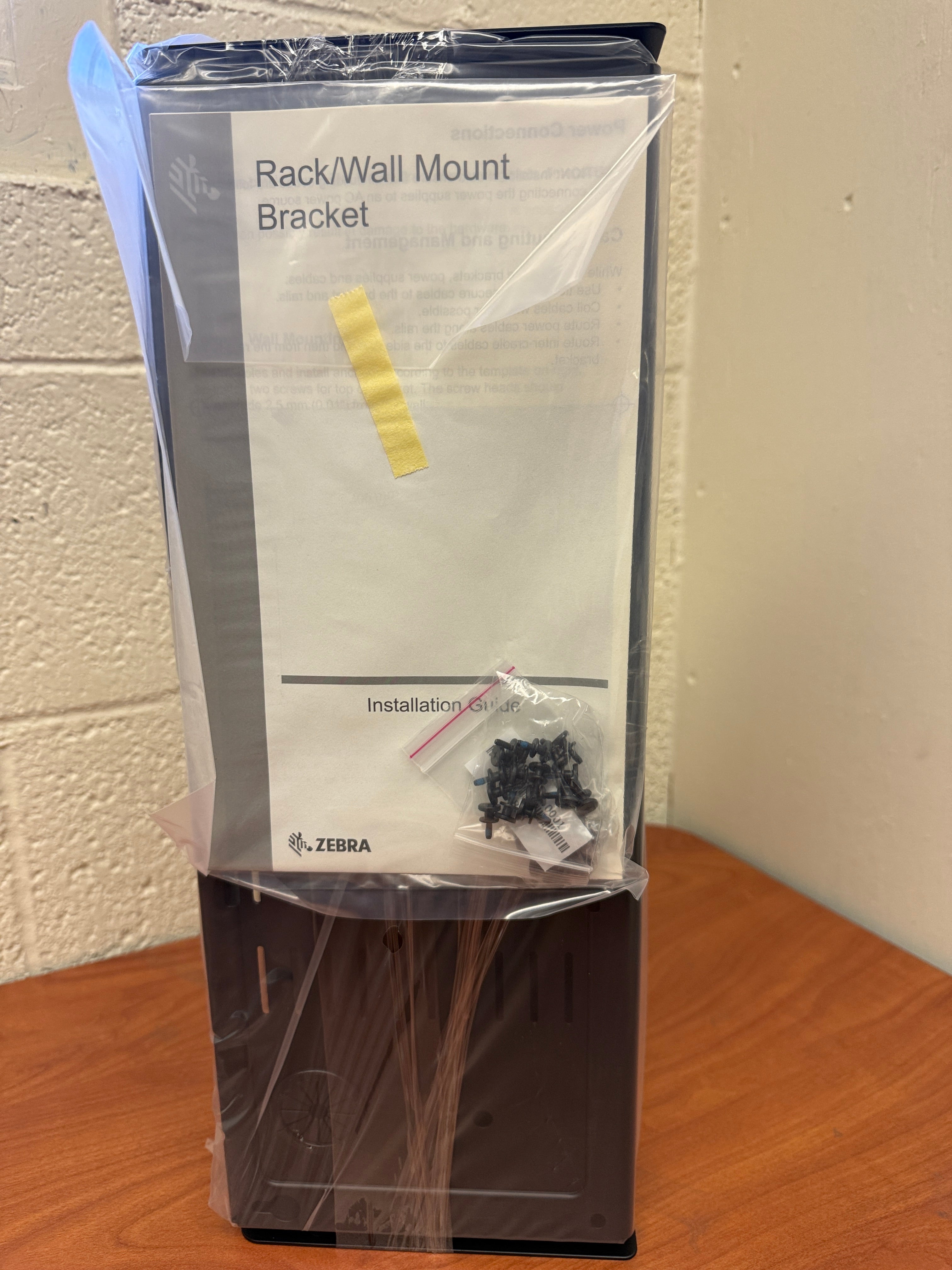 Docking Cradle Mounting Bracket | Zebra
