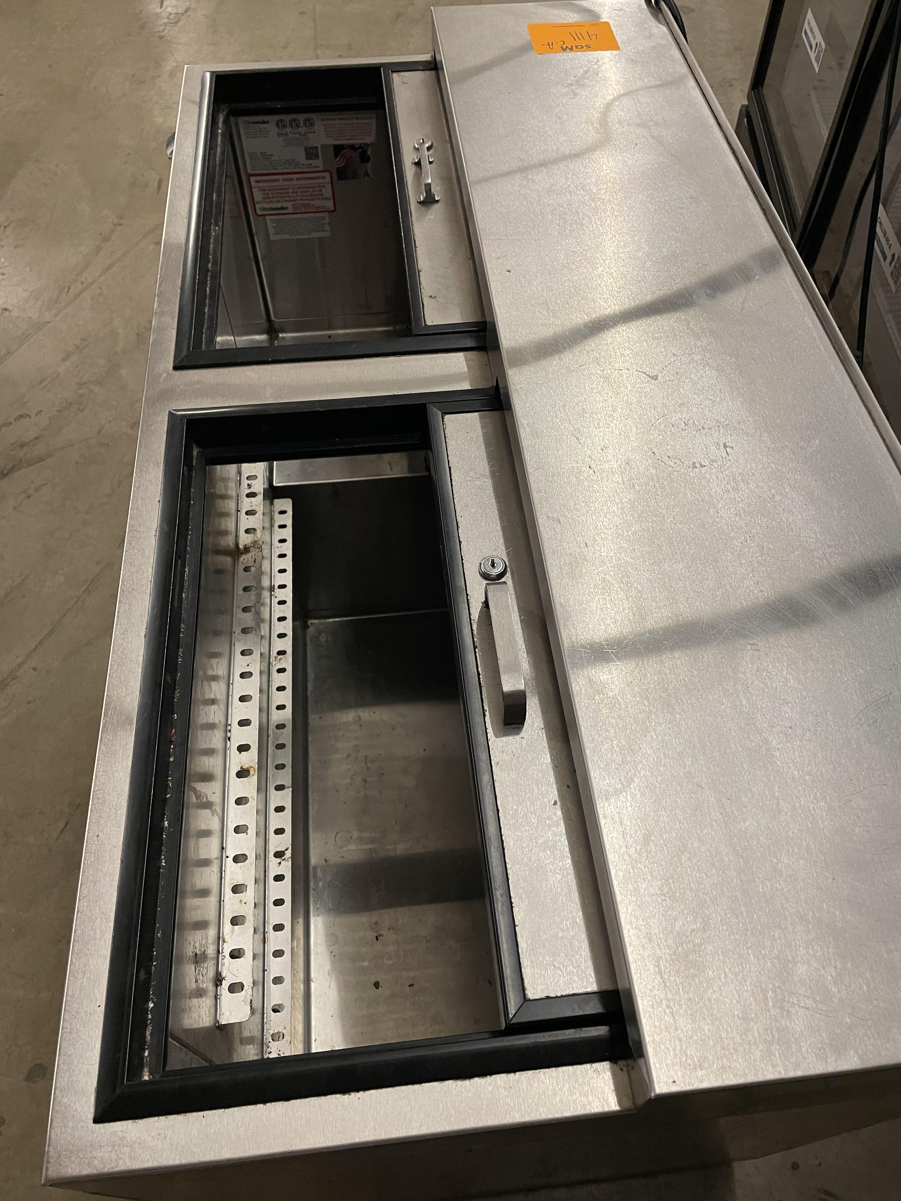 Bottle Cooler | Glastender | Model # ST48| 120 Volts